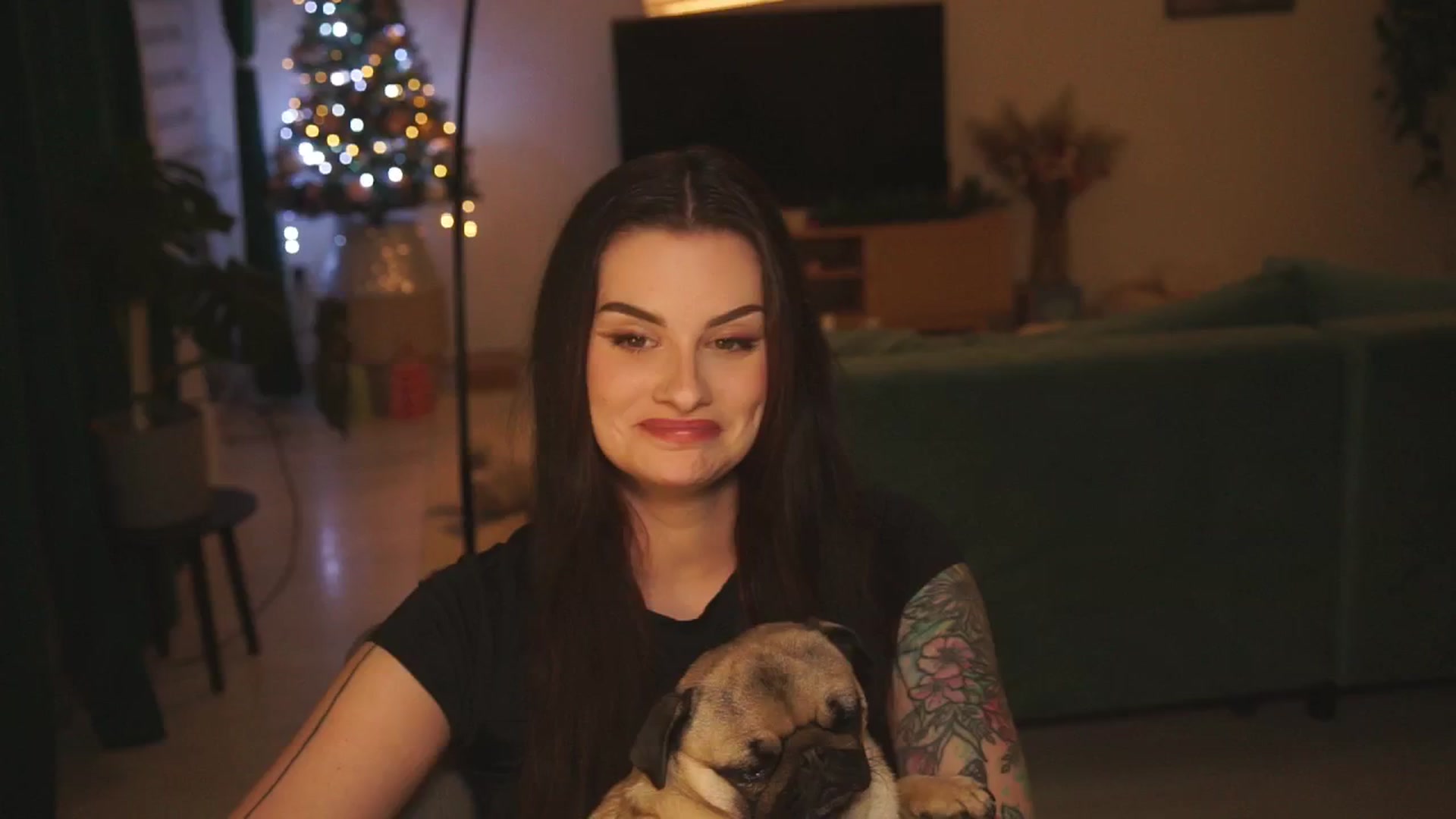 Gallery image thumbnail from lucyangel's myfreecams stream on, 12/04/2024, 18:34 image 14 of 20