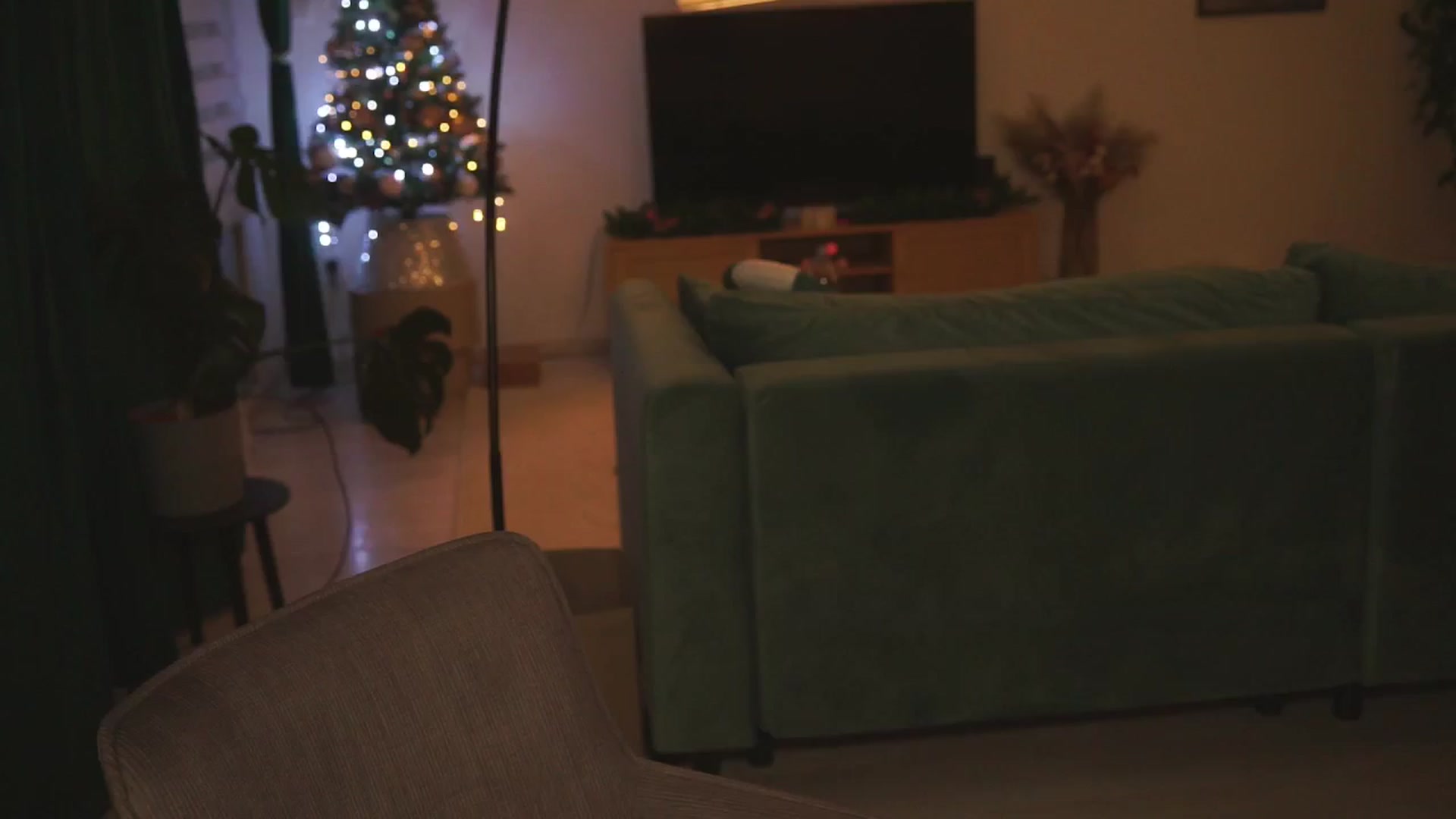 Gallery image thumbnail from lucyangel's myfreecams stream on, 12/07/2024, 19:34 image 2 of 20