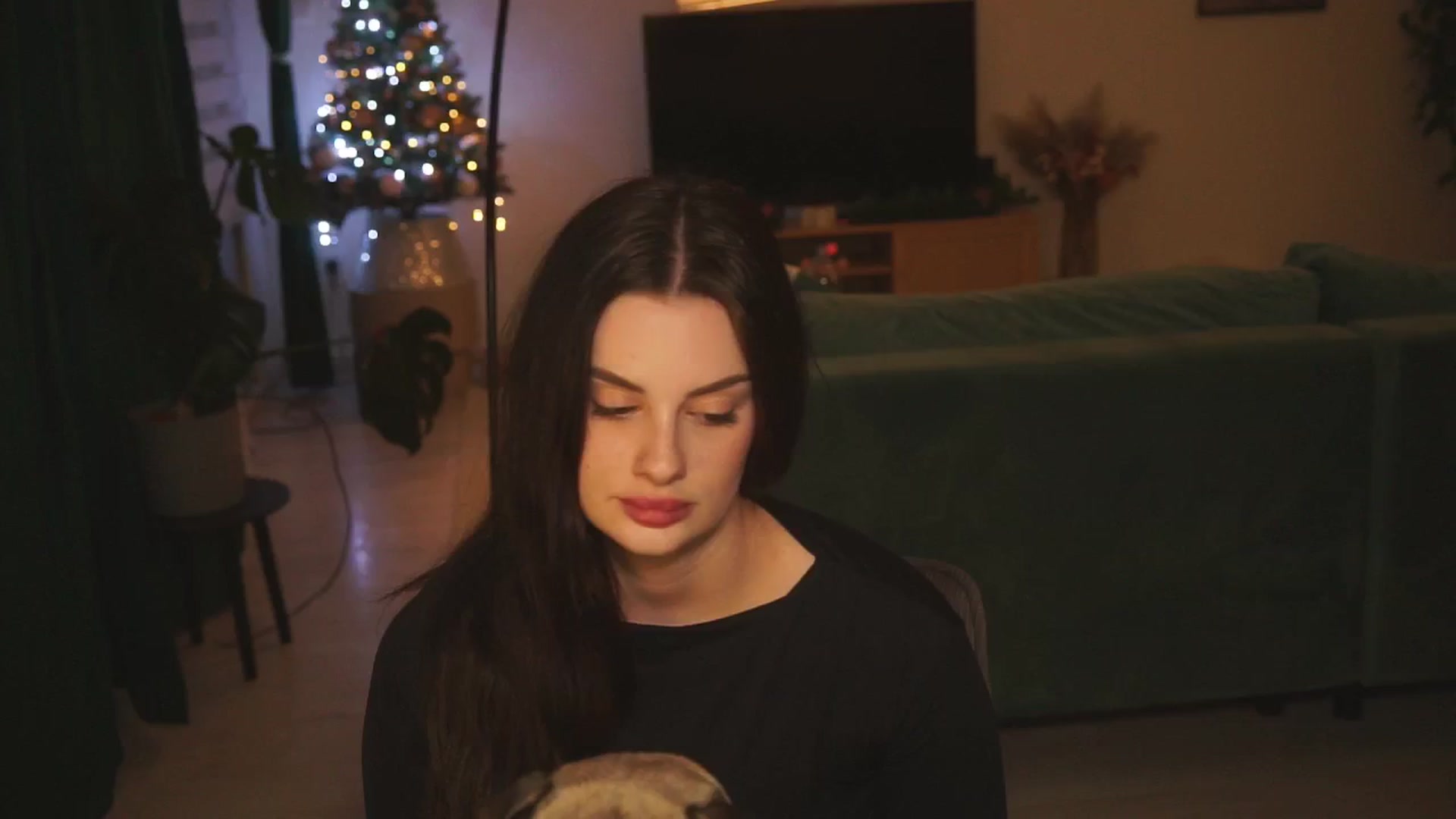 Gallery image thumbnail from lucyangel's myfreecams stream on, 12/07/2024, 19:34 image 11 of 20