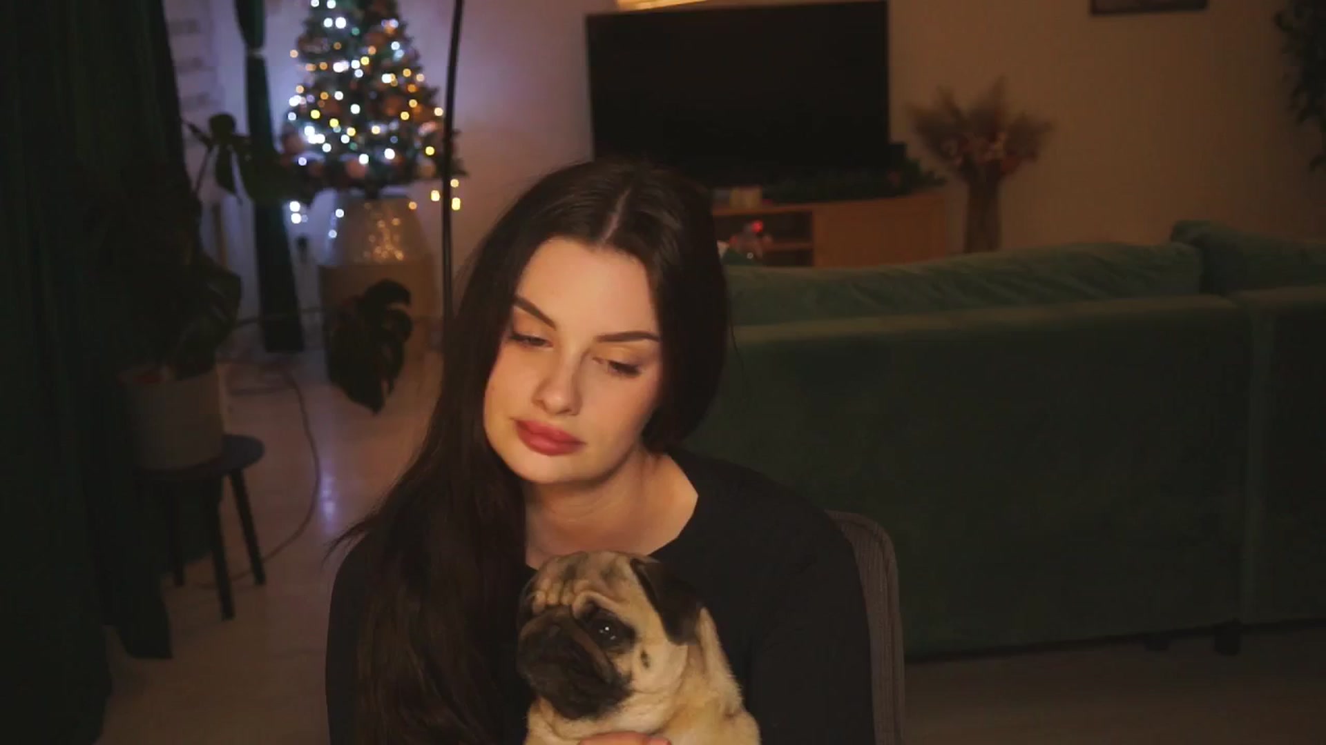 Gallery image thumbnail from lucyangel's myfreecams stream on, 12/07/2024, 19:34 image 10 of 20