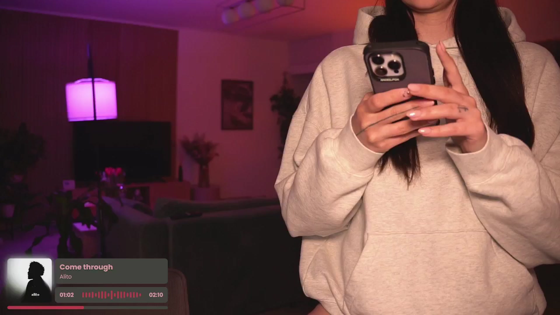 Gallery image thumbnail from lucyangel's myfreecams stream on, 03/15/2025, 20:01 image 5 of 20