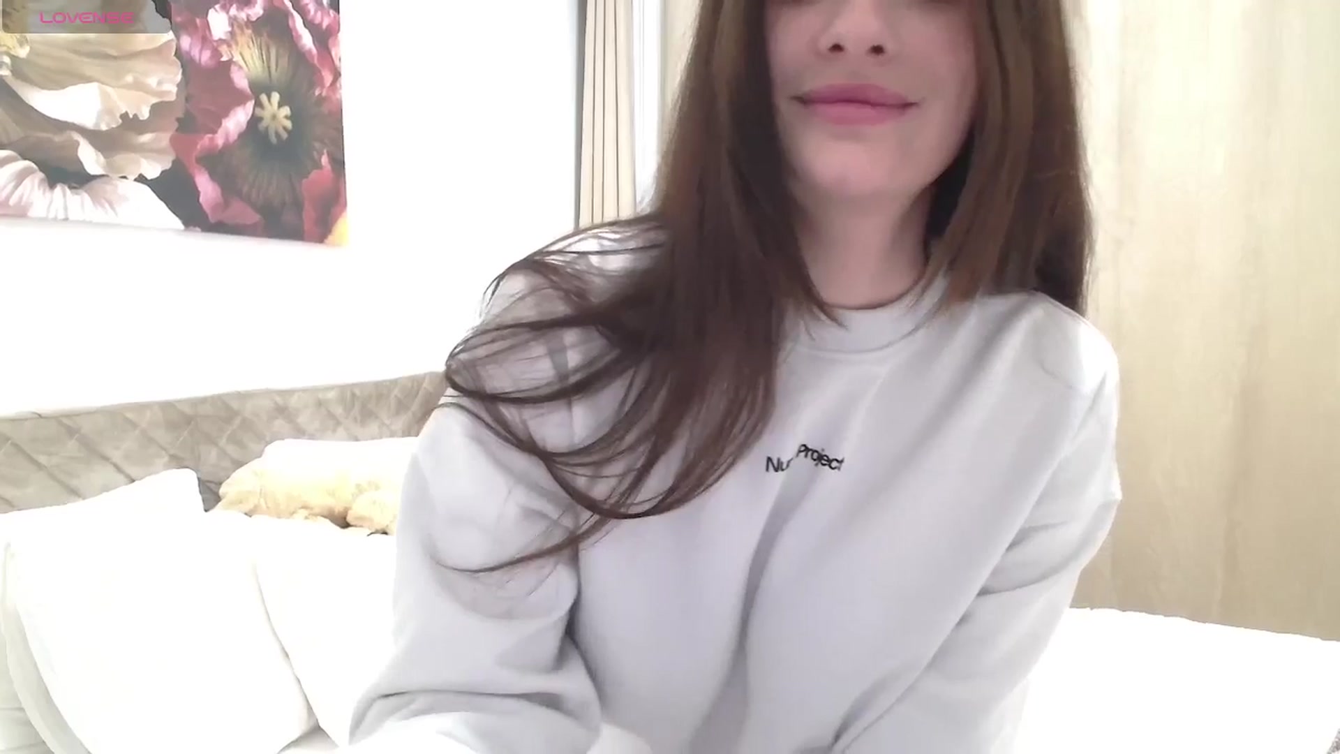 Gallery image thumbnail from lucyangel's myfreecams stream on, 12/03/2025, 17:51 image 10 of 20