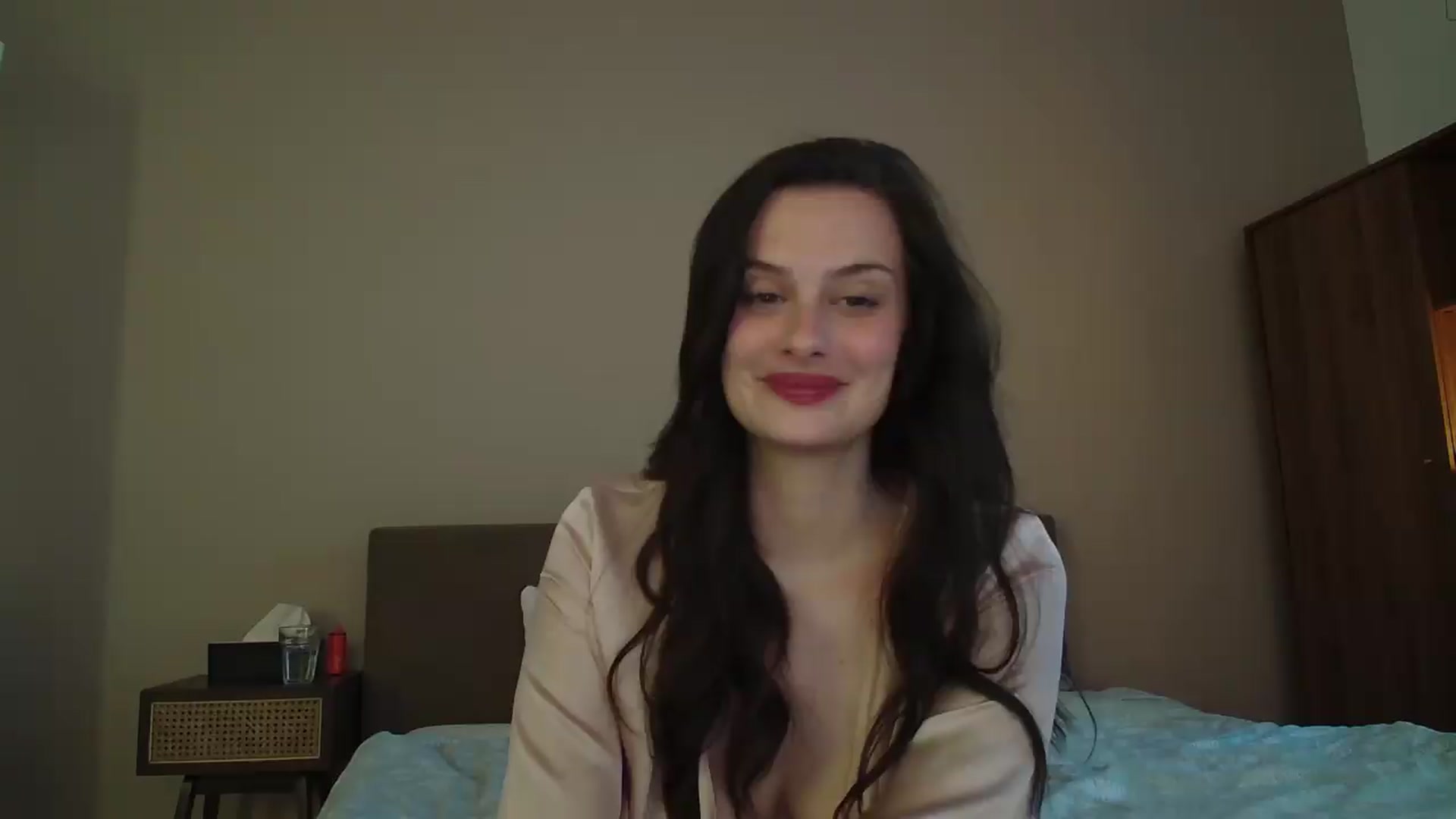 Gallery image thumbnail from lucyangel's myfreecams stream on, 07/30/2026, 18:12 image 8 of 20