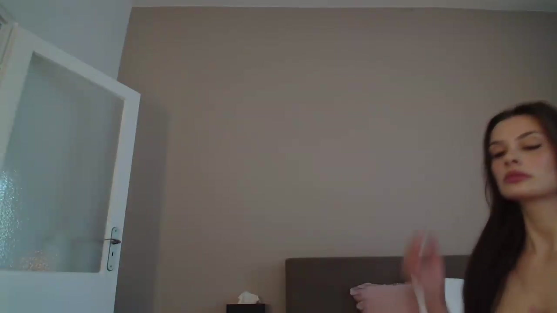 Gallery image thumbnail from lucyangel's myfreecams stream on, 08/11/2026, 14:51 image 20 of 20