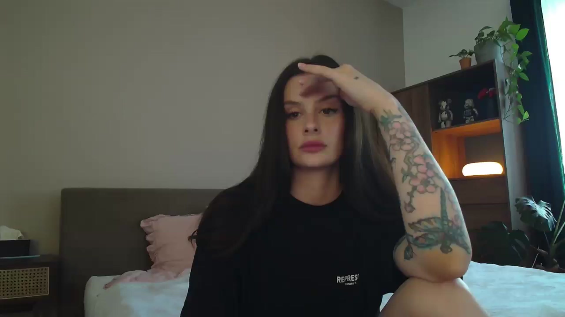 Gallery image thumbnail from lucyangel's myfreecams stream on, 08/11/2026, 14:51 image 9 of 20