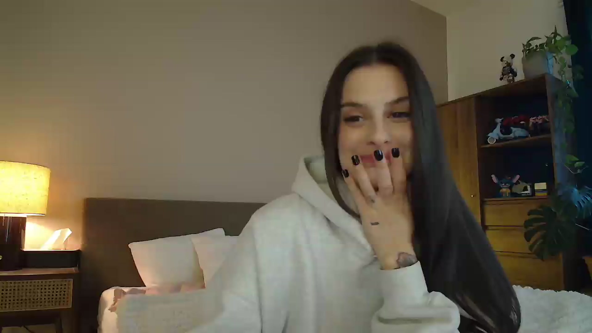 Gallery image thumbnail from lucyangel's myfreecams stream on, 09/26/2026, 16:27 image 6 of 20