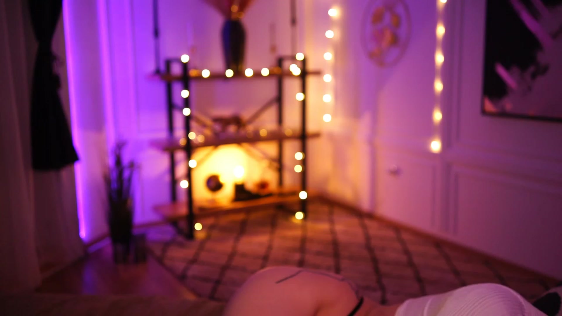 Gallery image thumbnail from lucynutty's myfreecams stream on, 11/27/2022, 13:53 image 12 of 20