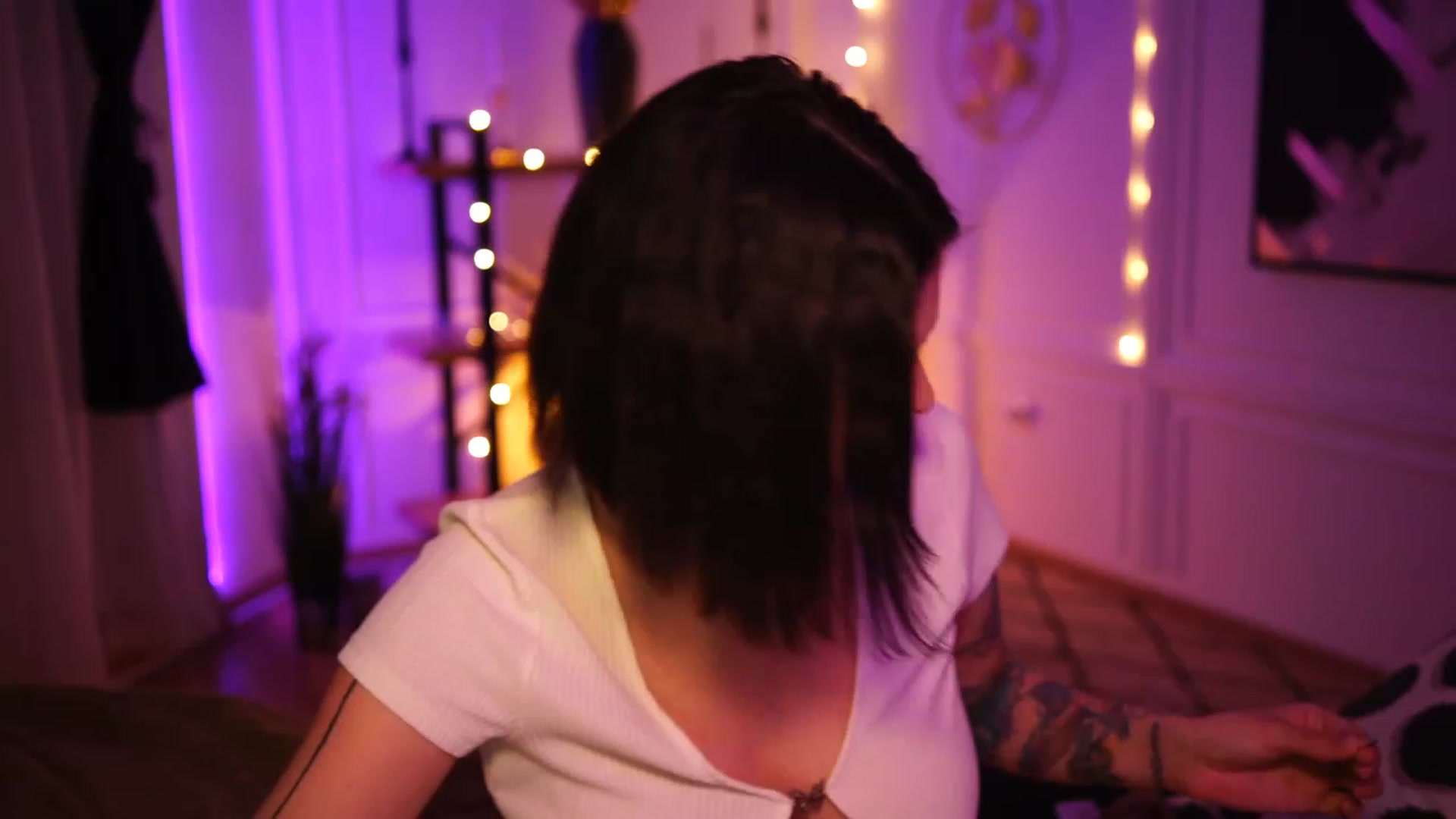 Gallery image thumbnail from lucynutty's myfreecams stream on, 11/27/2022, 20:54 image 20 of 20