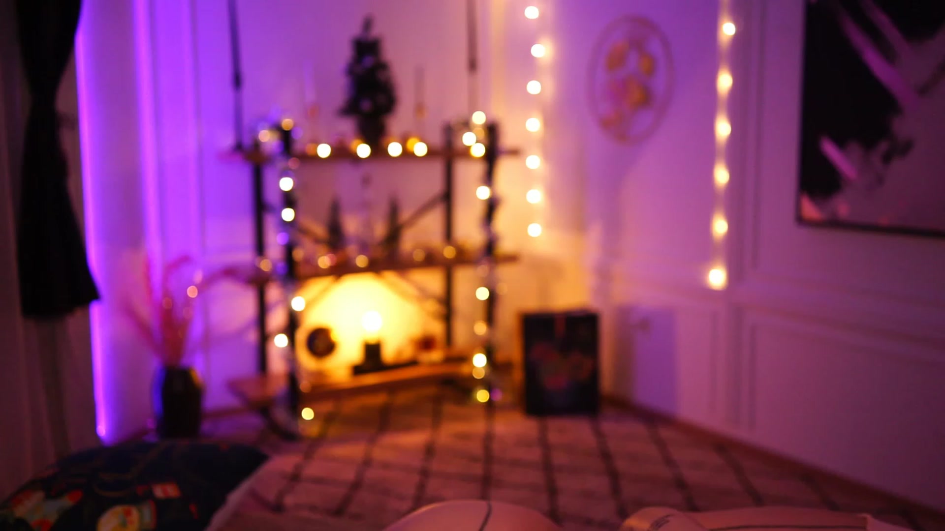 Gallery image thumbnail from lucynutty's myfreecams stream on, 12/10/2022, 14:13 image 4 of 20