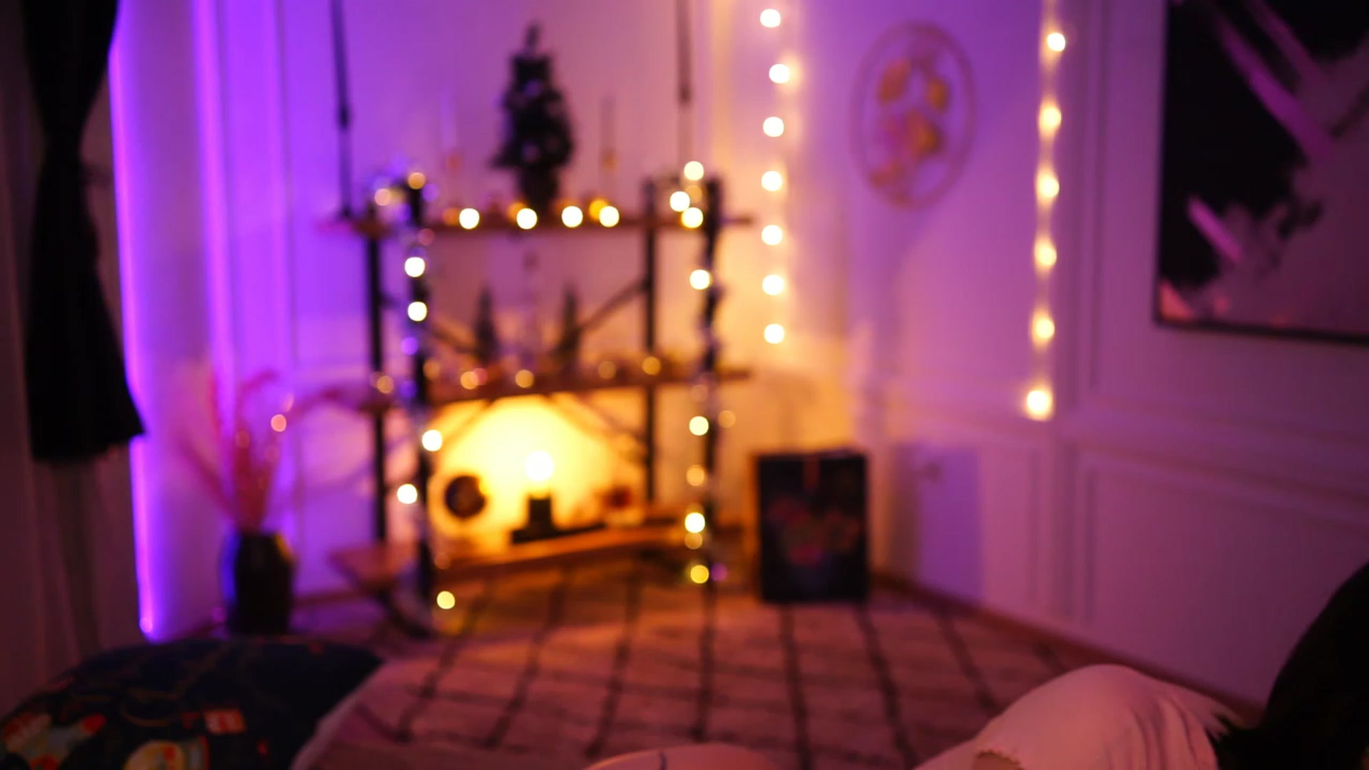 Gallery image thumbnail from lucynutty's myfreecams stream on, 12/10/2022, 15:16 image 13 of 20
