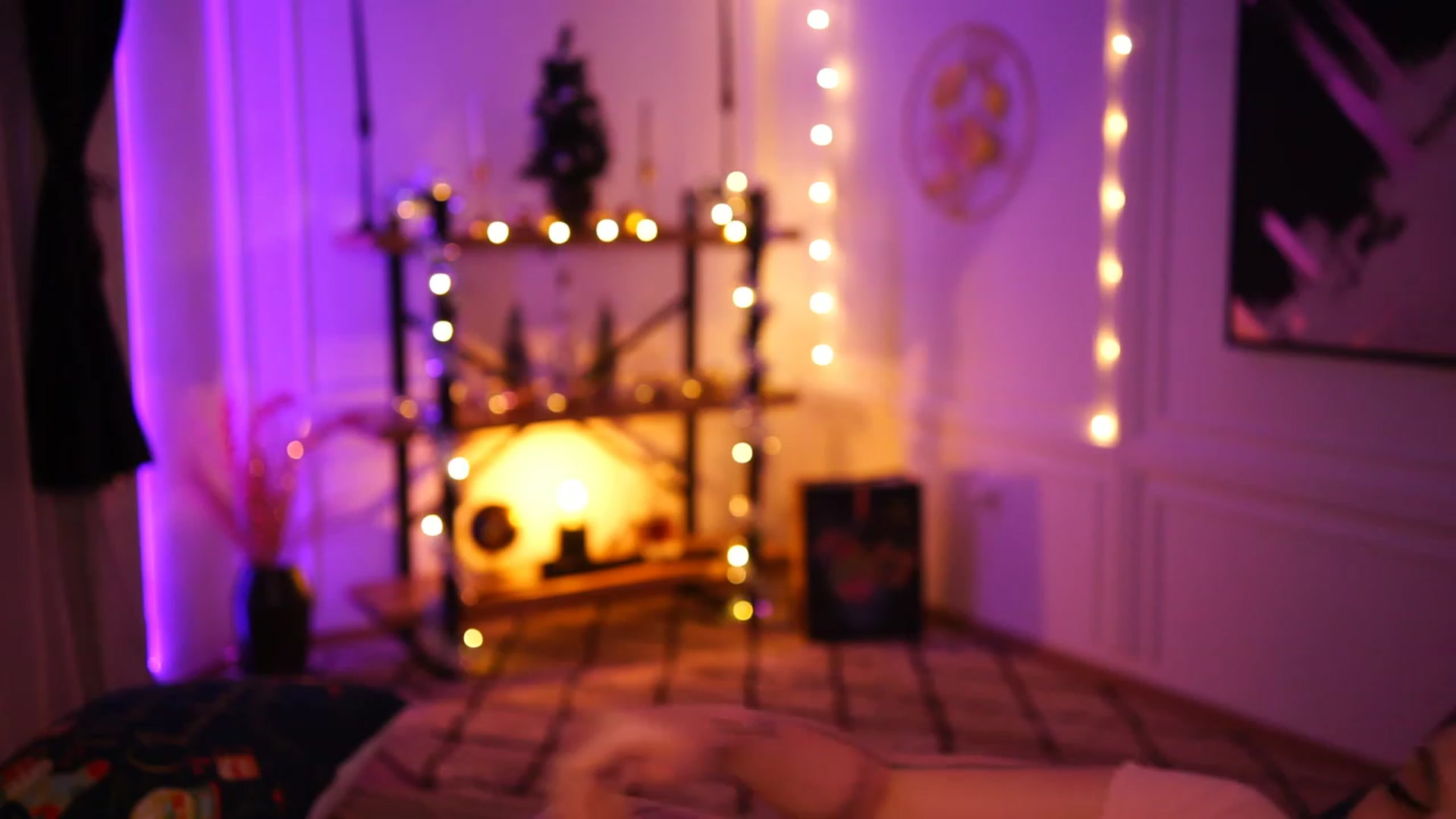 Gallery image thumbnail from lucynutty's myfreecams stream on, 12/10/2022, 15:16 image 19 of 20