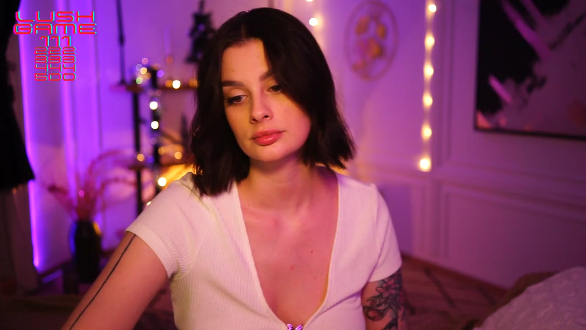 Gallery image thumbnail from lucynutty's myfreecams stream on, 12/16/2022, 20:51 image 16 of 20