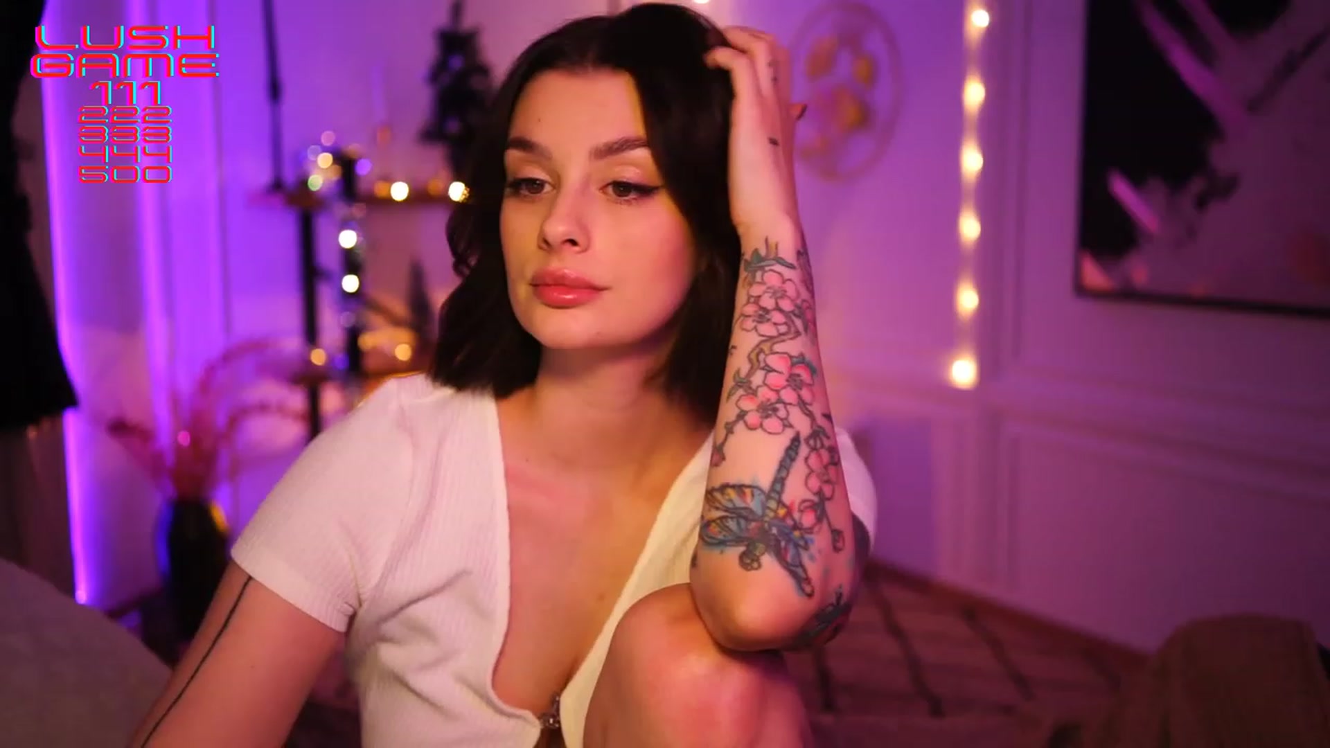 Gallery image thumbnail from lucynutty's myfreecams stream on, 12/16/2022, 20:51 image 5 of 20