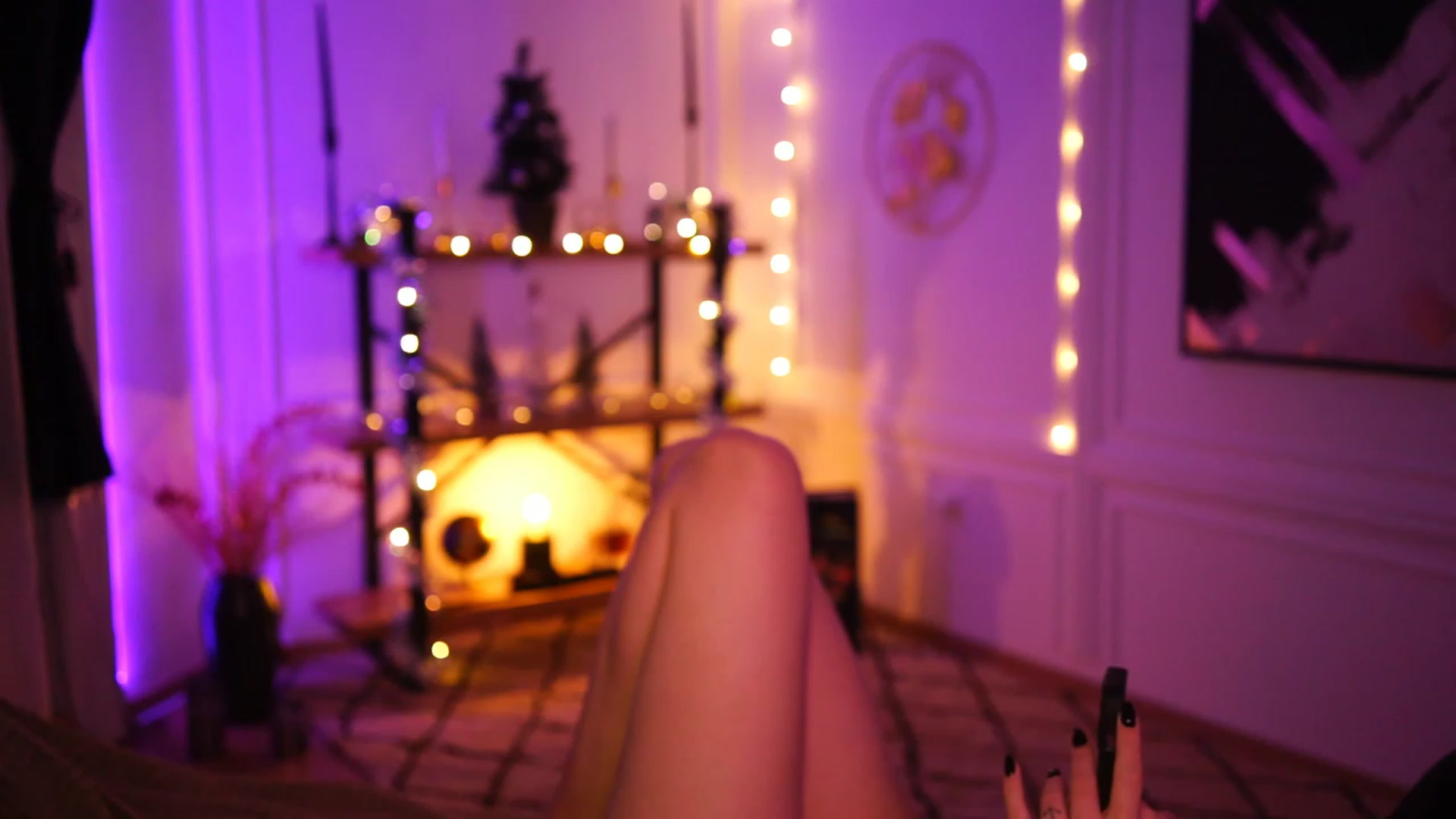 Gallery image thumbnail from lucynutty's myfreecams stream on, 12/20/2022, 22:04 image 15 of 20