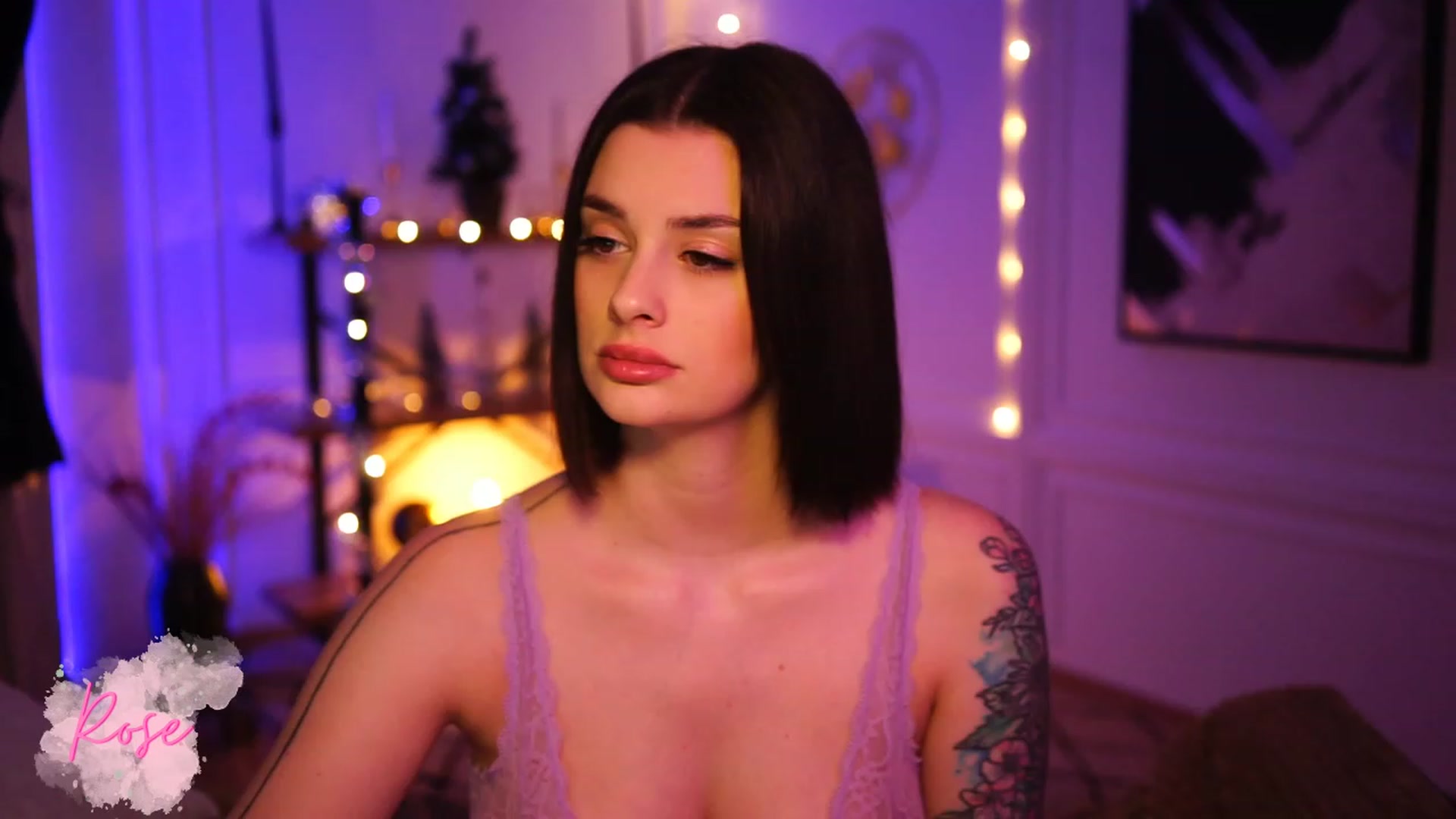 Gallery image thumbnail from lucynutty's myfreecams stream on, 12/21/2022, 17:22 image 12 of 20