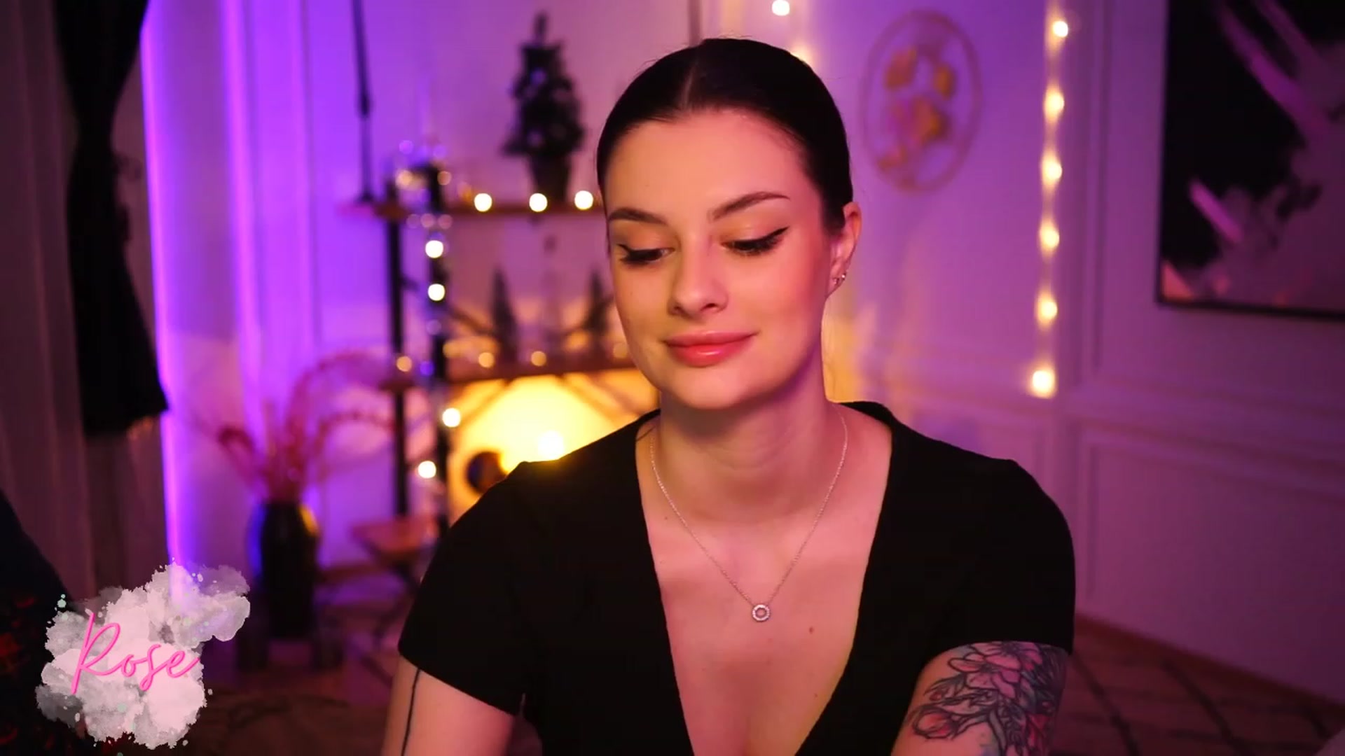 Gallery image thumbnail from lucynutty's myfreecams stream on, 12/31/2022, 09:27 image 2 of 20