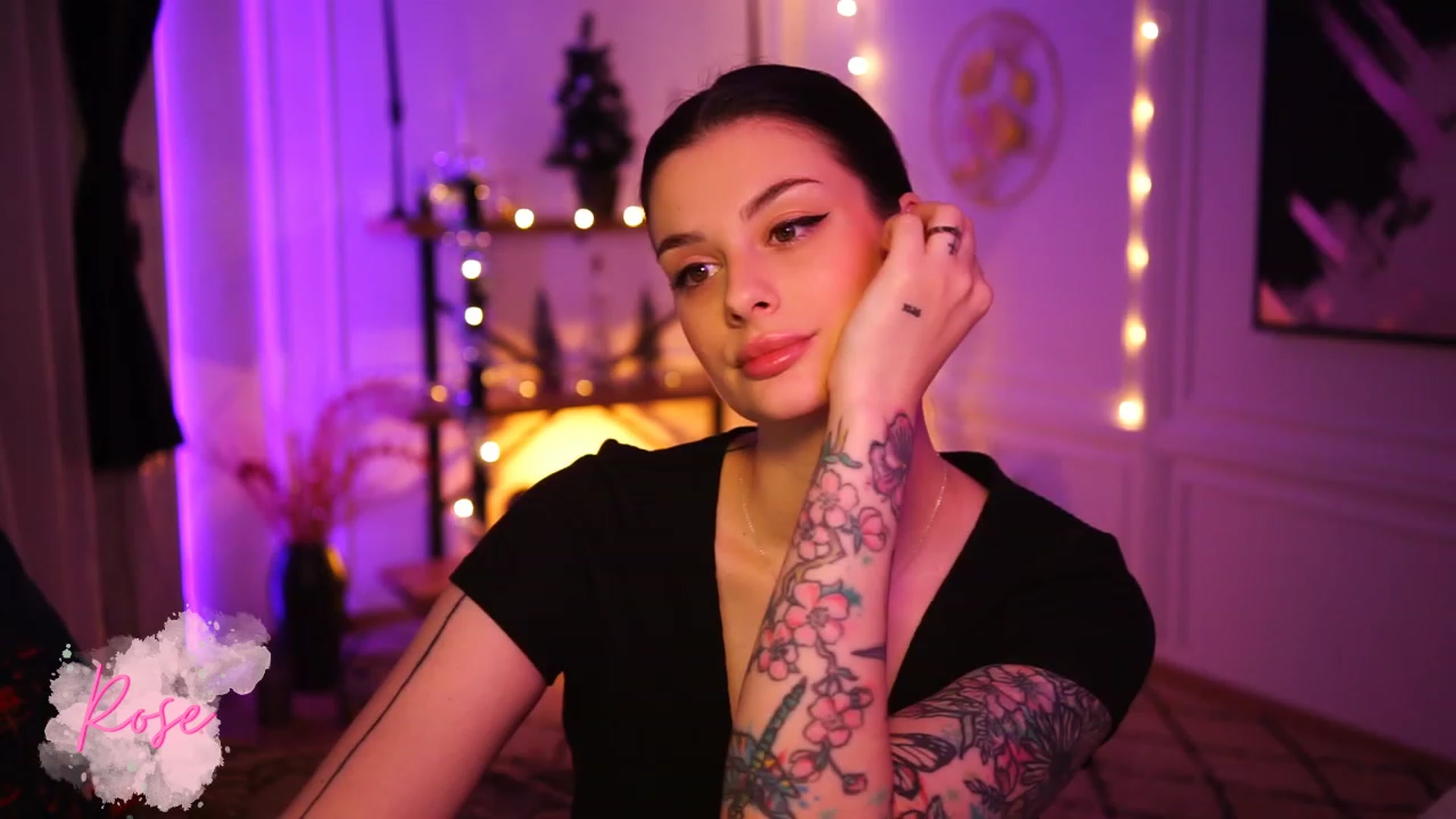 Gallery image thumbnail from lucynutty's myfreecams stream on, 12/31/2022, 09:27 image 16 of 20