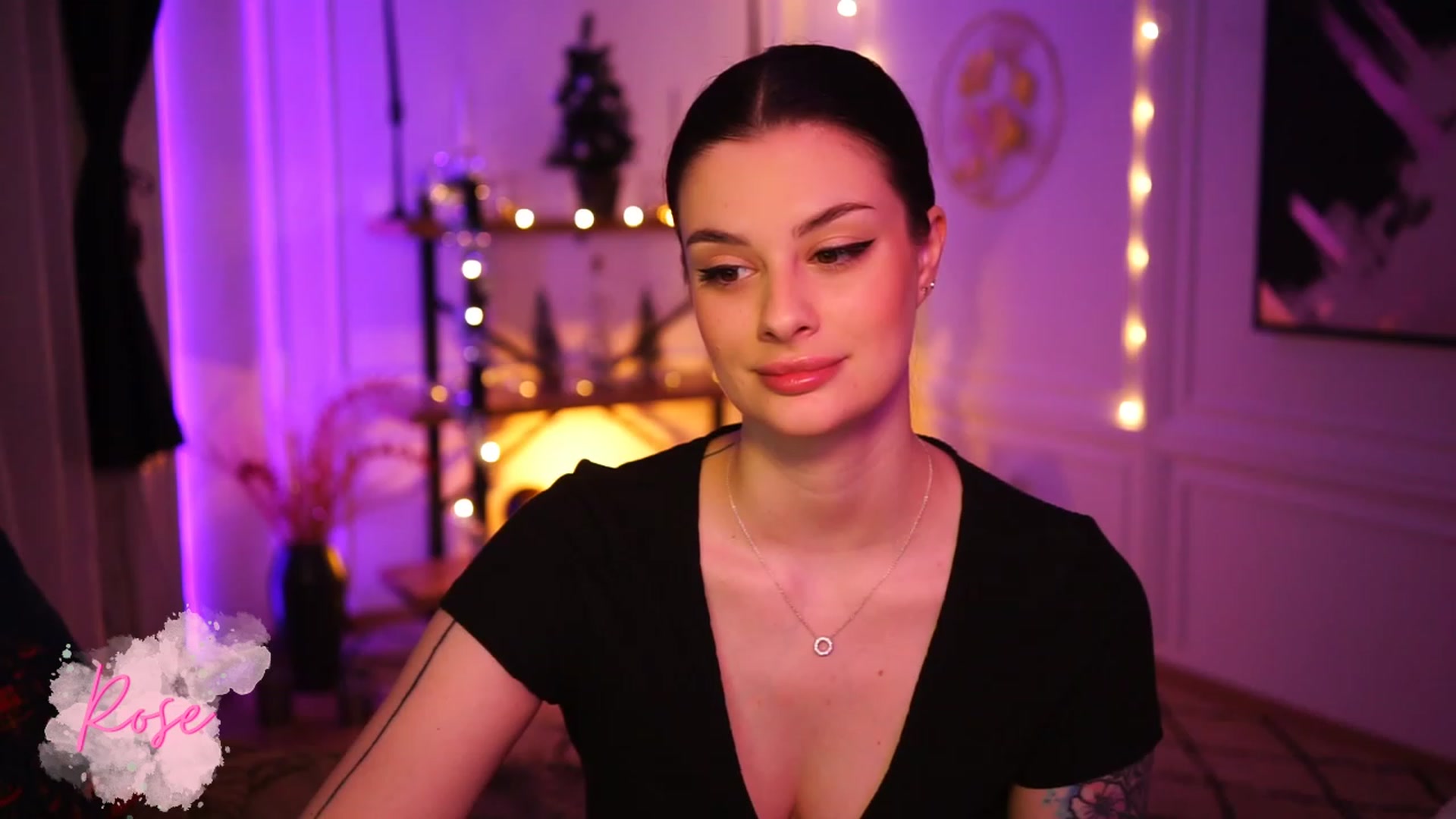 Gallery image thumbnail from lucynutty's myfreecams stream on, 12/31/2022, 09:27 image 7 of 20