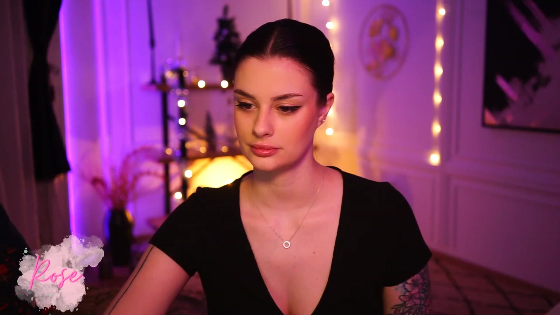 Gallery image thumbnail from lucynutty's myfreecams stream on, 12/31/2022, 09:27 image 15 of 20
