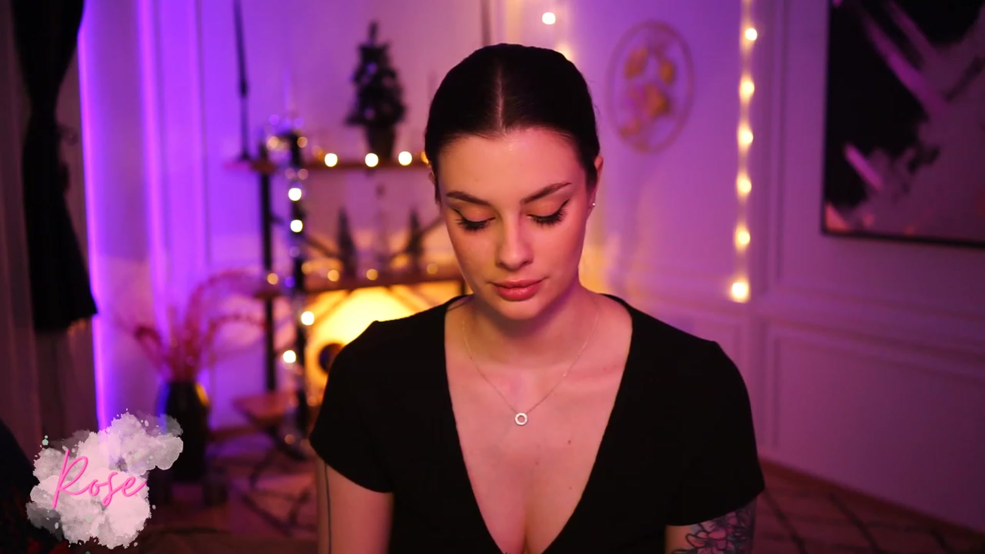 Gallery image thumbnail from lucynutty's myfreecams stream on, 12/31/2022, 12:08 image 4 of 20