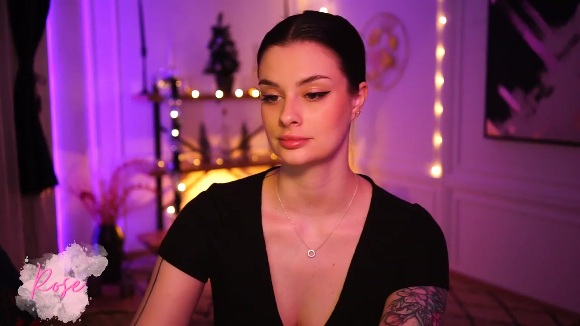 Gallery image thumbnail from lucynutty's myfreecams stream on, 12/31/2022, 12:08 image 2 of 20