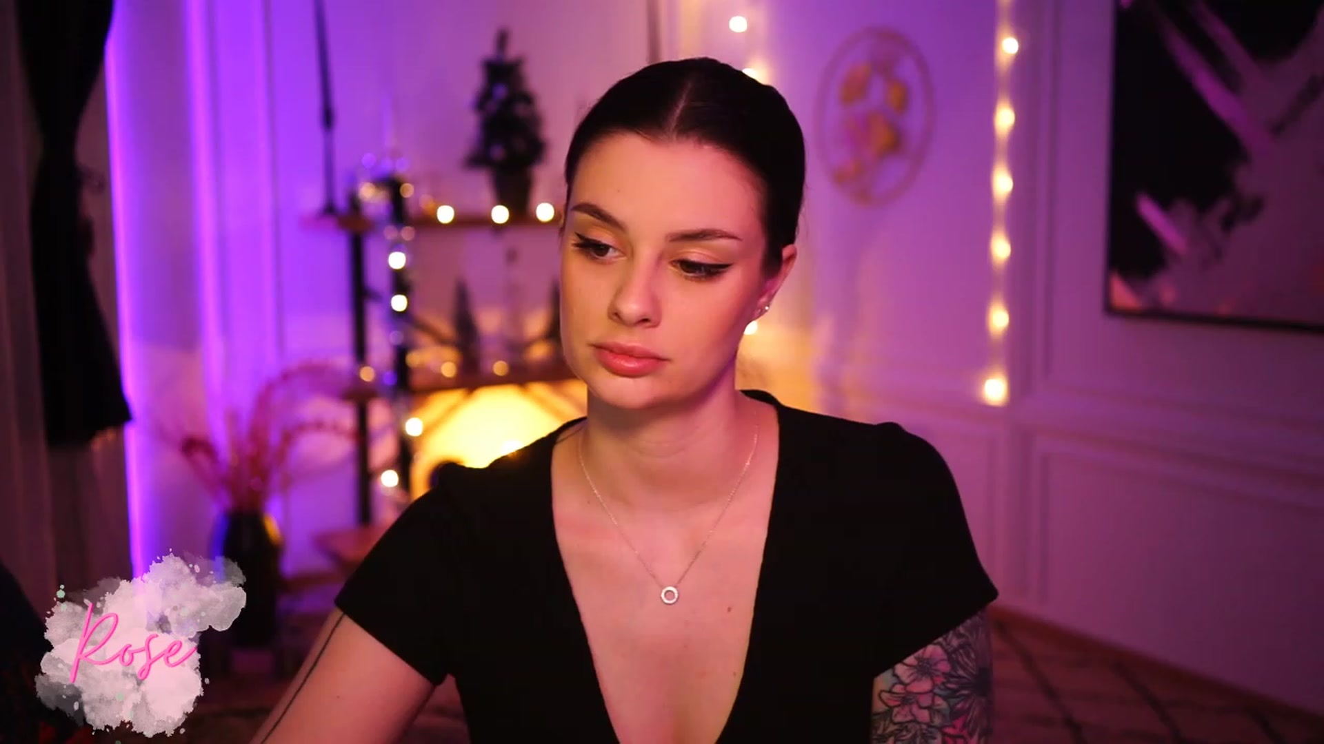 Gallery image thumbnail from lucynutty's myfreecams stream on, 12/31/2022, 12:08 image 14 of 20