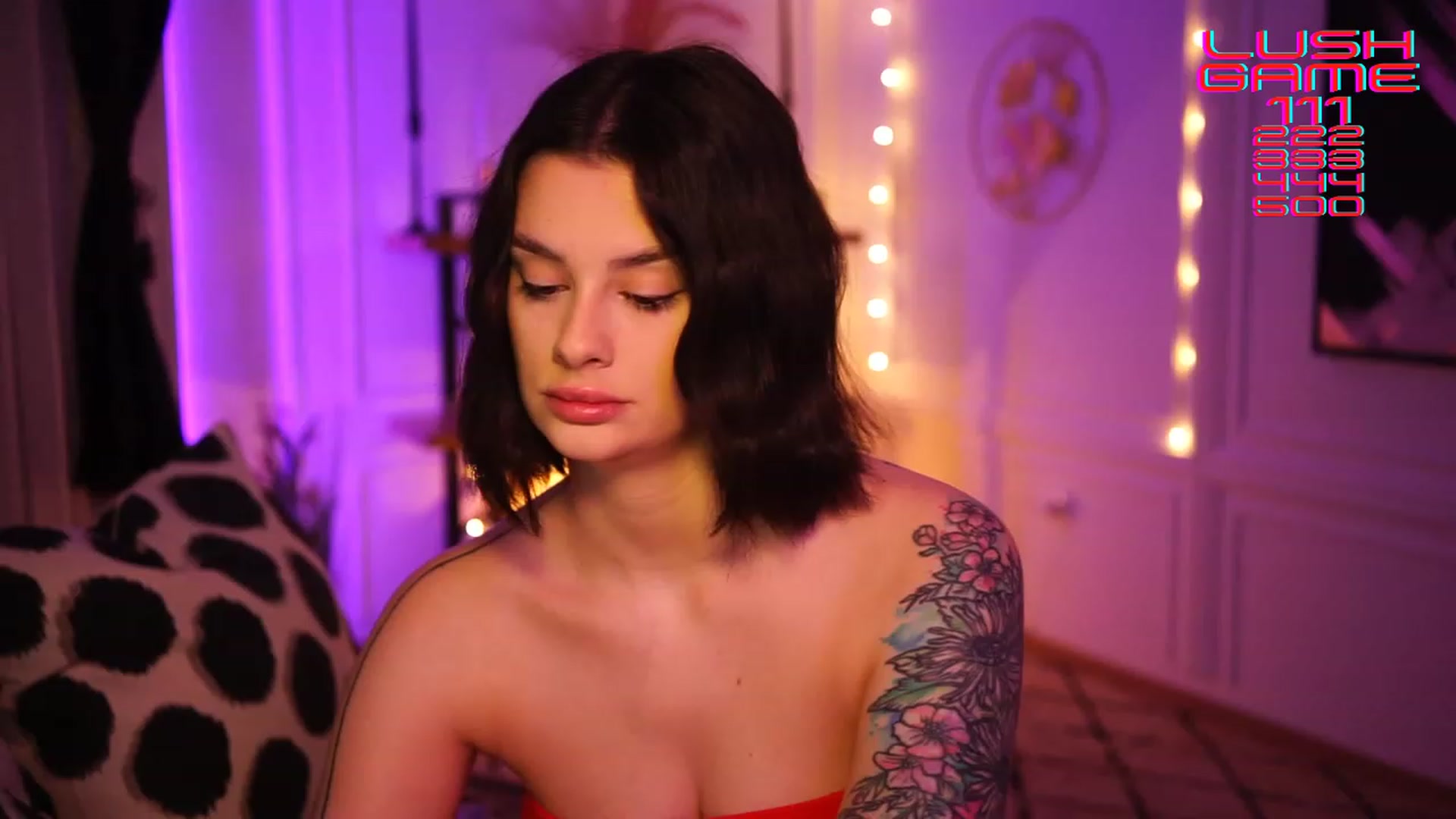 Gallery image thumbnail from lucynutty's myfreecams stream on, 01/06/2023, 11:15 image 4 of 20