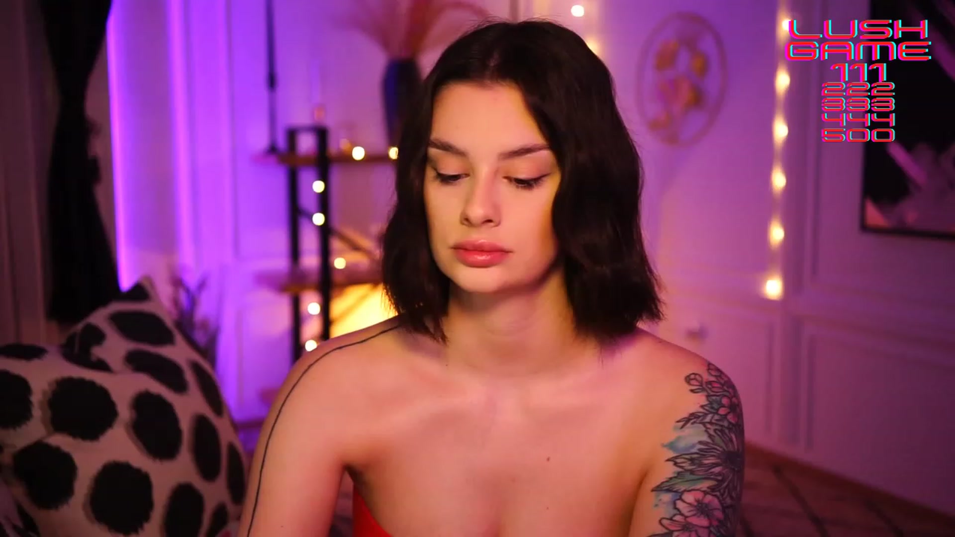 Gallery image thumbnail from lucynutty's myfreecams stream on, 01/06/2023, 11:15 image 1 of 20