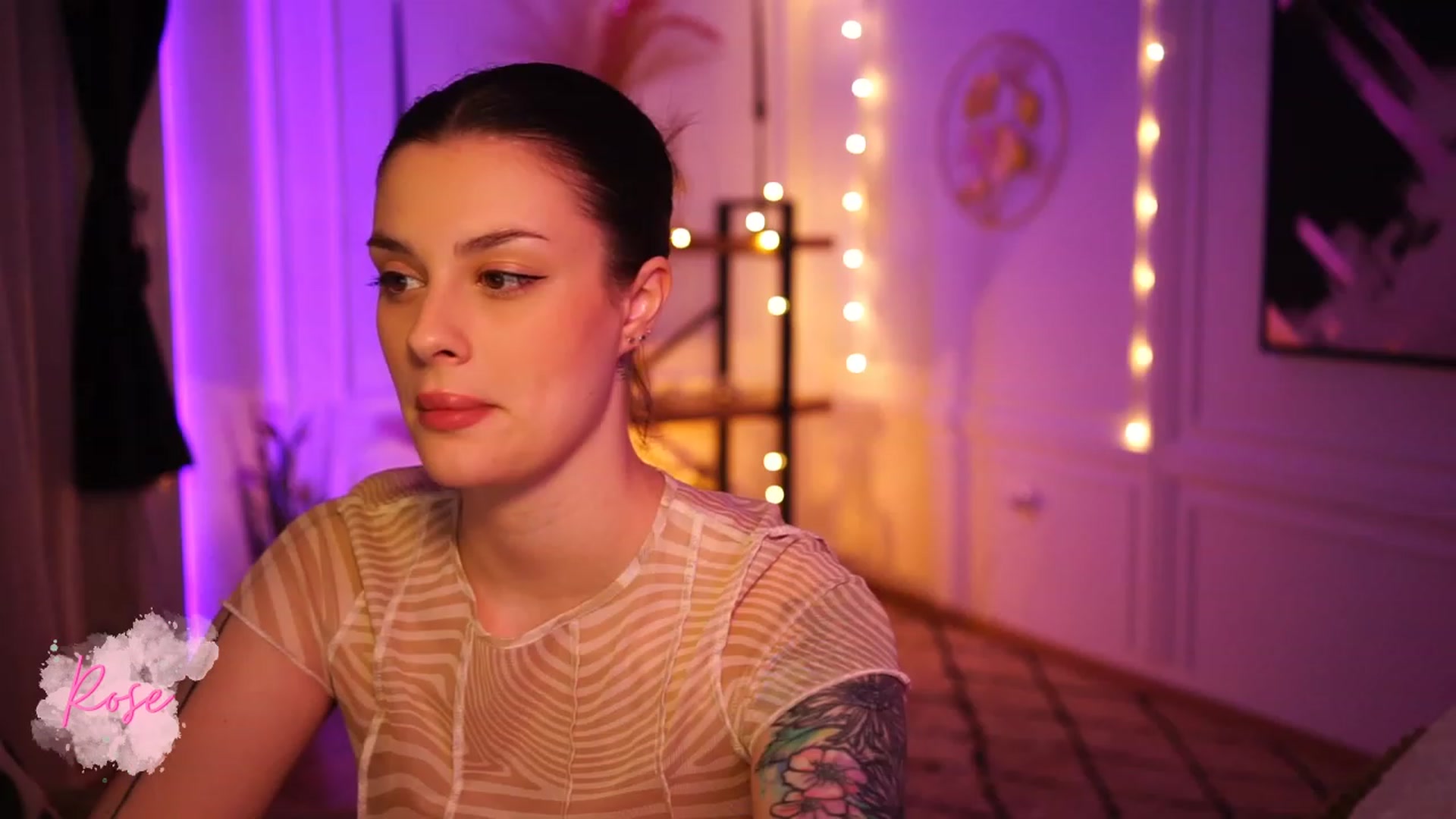 Gallery image thumbnail from lucynutty's myfreecams stream on, 01/13/2023, 15:34 image 5 of 20