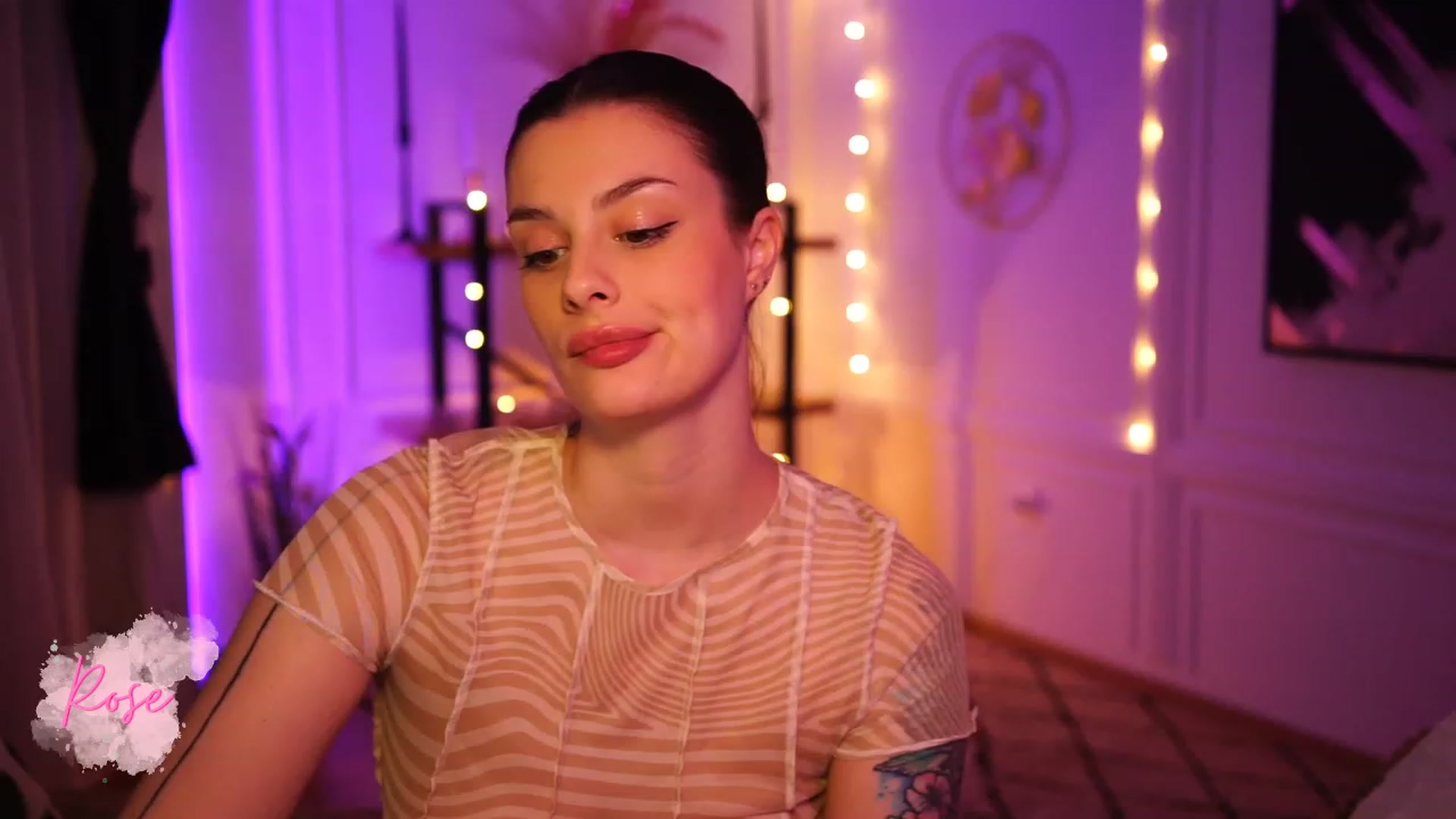 Gallery image thumbnail from lucynutty's myfreecams stream on, 01/13/2023, 15:34 image 10 of 20