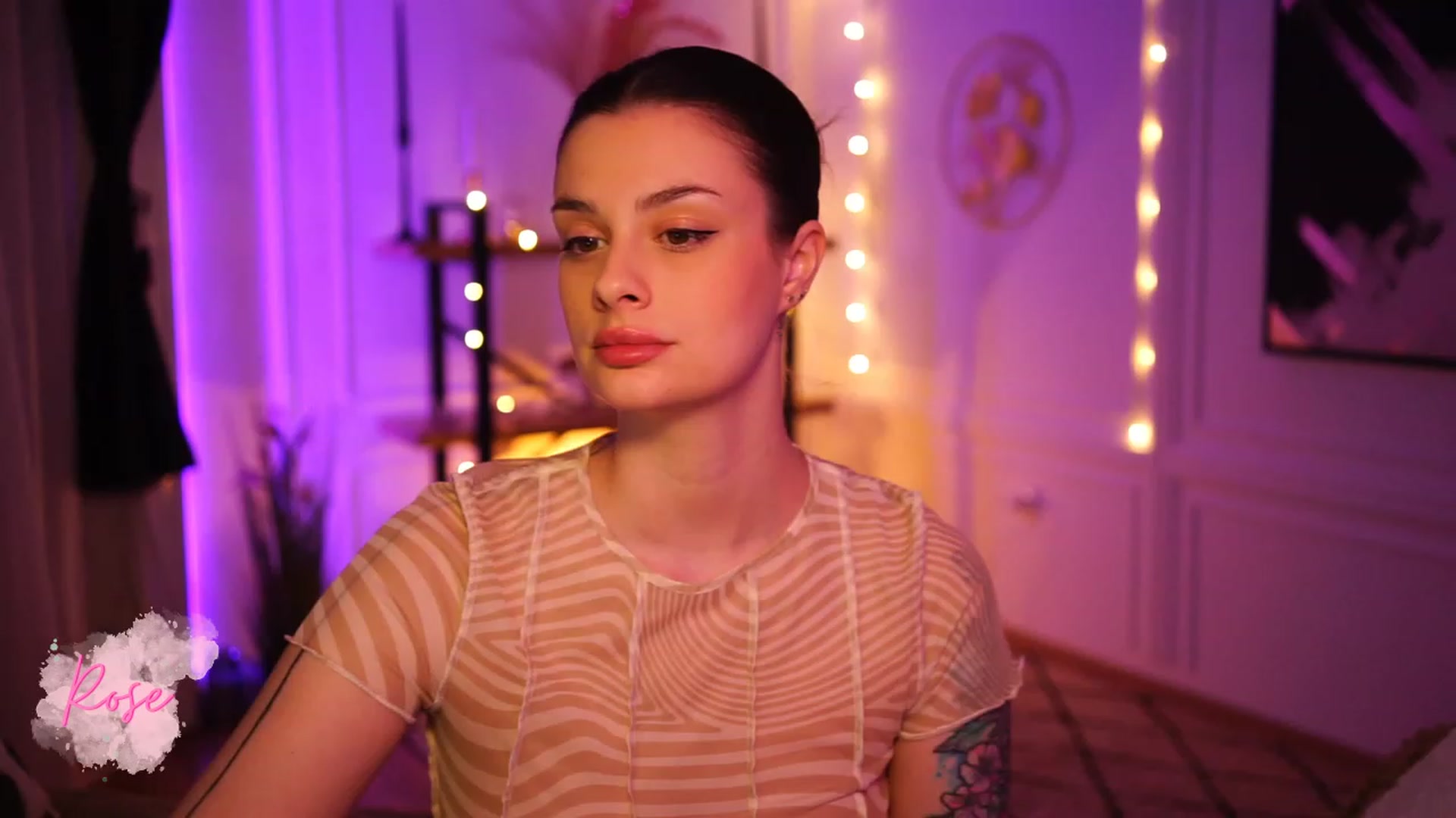 Gallery image thumbnail from lucynutty's myfreecams stream on, 01/13/2023, 15:34 image 18 of 20