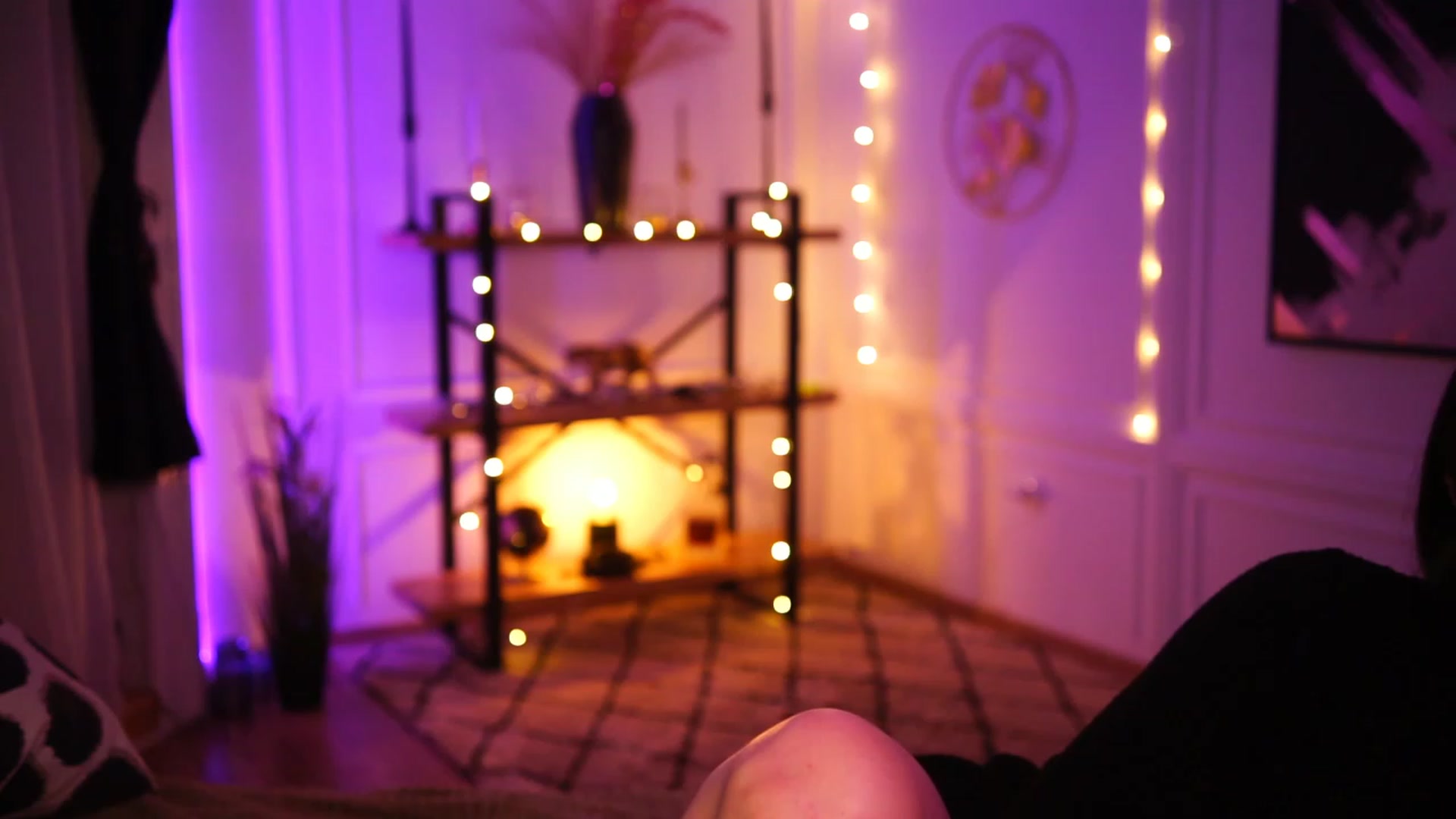 Gallery image thumbnail from lucynutty's myfreecams stream on, 01/27/2023, 19:33 image 18 of 20