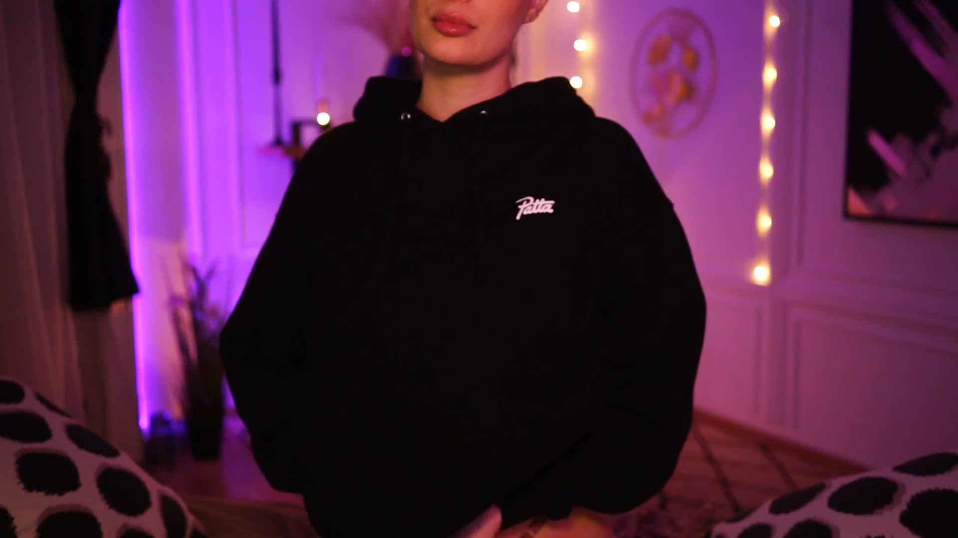 Gallery image thumbnail from lucynutty's myfreecams stream on, 01/28/2023, 18:39 image 15 of 20