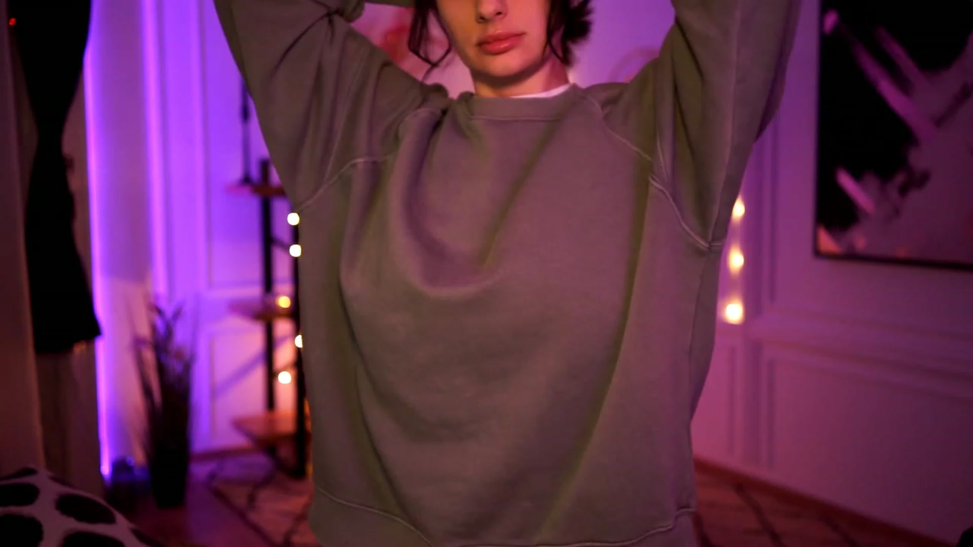 Gallery image thumbnail from lucynutty's myfreecams stream on, 01/29/2023, 18:57 image 20 of 20