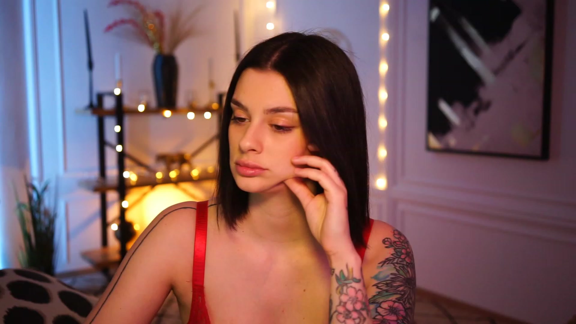 Gallery image thumbnail from lucynutty's myfreecams stream on, 01/31/2023, 15:37 image 9 of 20