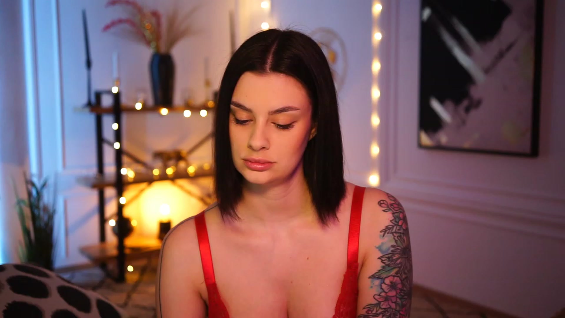Gallery image thumbnail from lucynutty's myfreecams stream on, 01/31/2023, 15:37 image 11 of 20