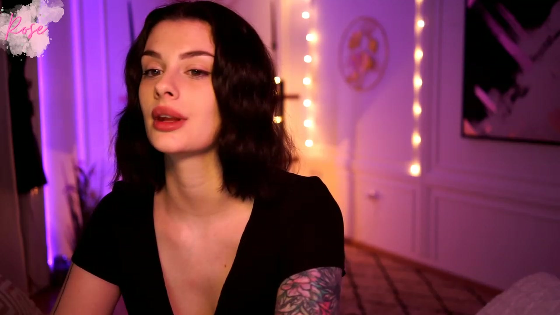 Gallery image thumbnail from lucynutty's myfreecams stream on, 02/04/2023, 12:52 image 16 of 20