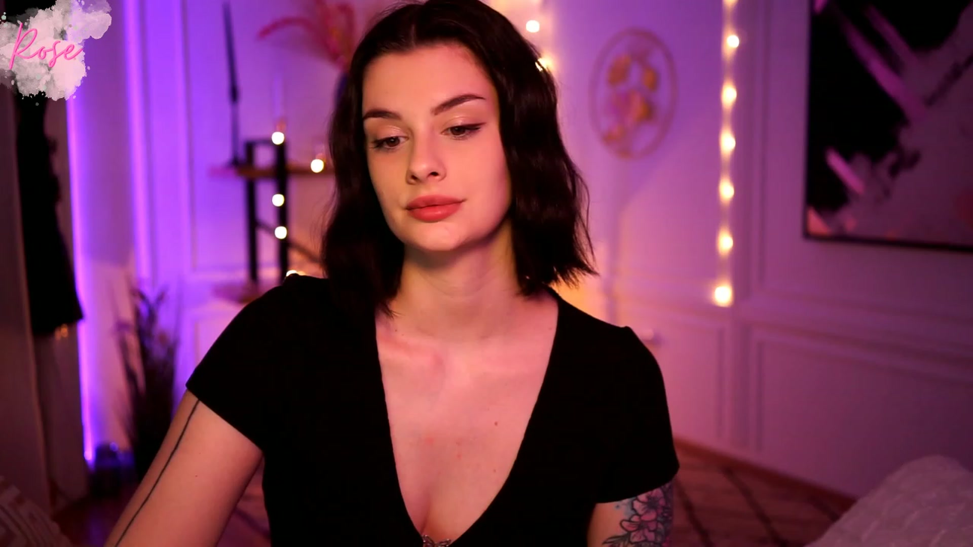 Gallery image thumbnail from lucynutty's myfreecams stream on, 02/04/2023, 12:52 image 5 of 20