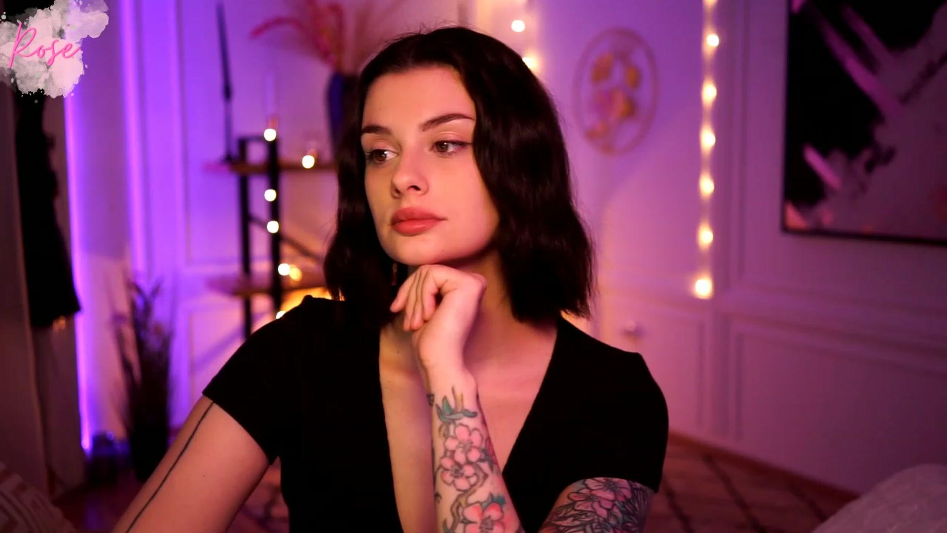 Gallery image thumbnail from lucynutty's myfreecams stream on, 02/04/2023, 13:26 image 18 of 20