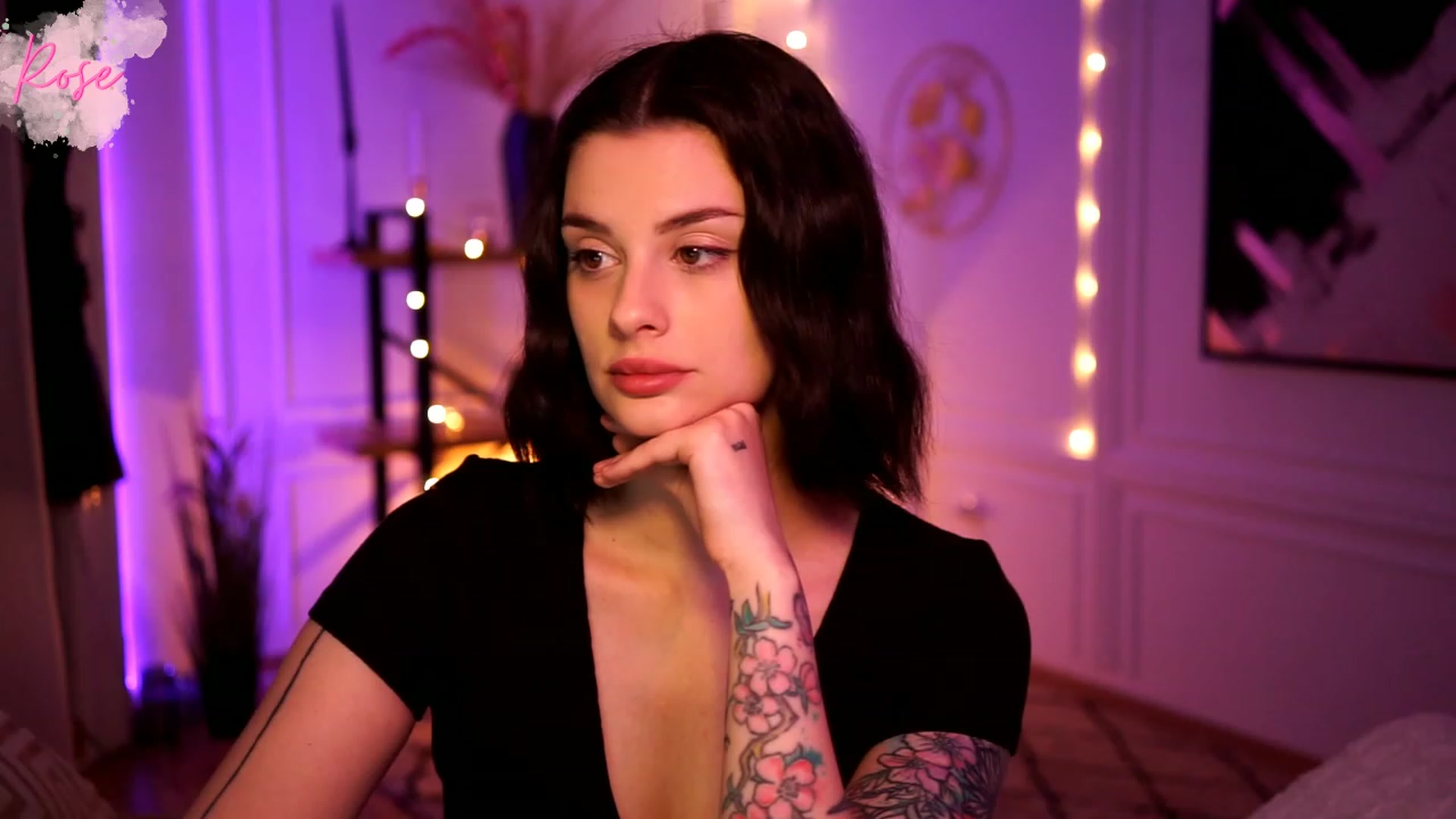 Gallery image thumbnail from lucynutty's myfreecams stream on, 02/04/2023, 13:26 image 17 of 20