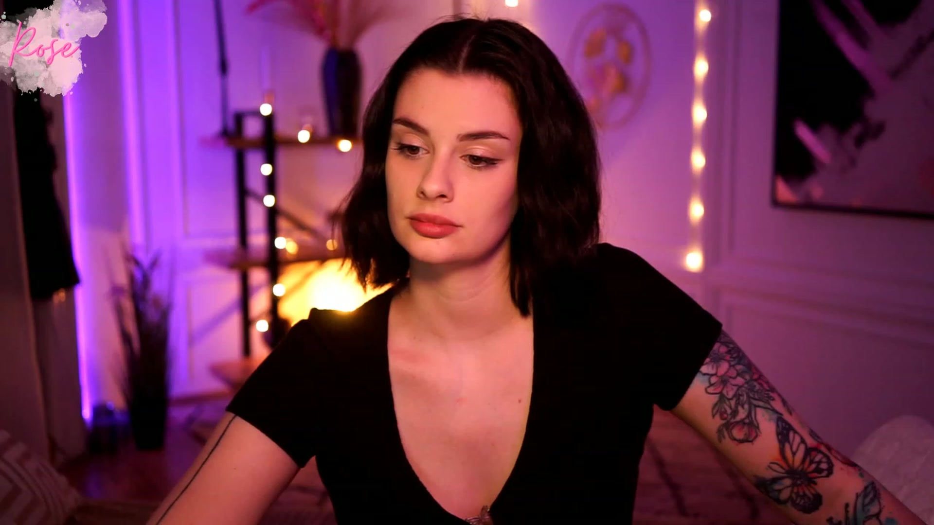 Gallery image thumbnail from lucynutty's myfreecams stream on, 02/04/2023, 16:00 image 19 of 20