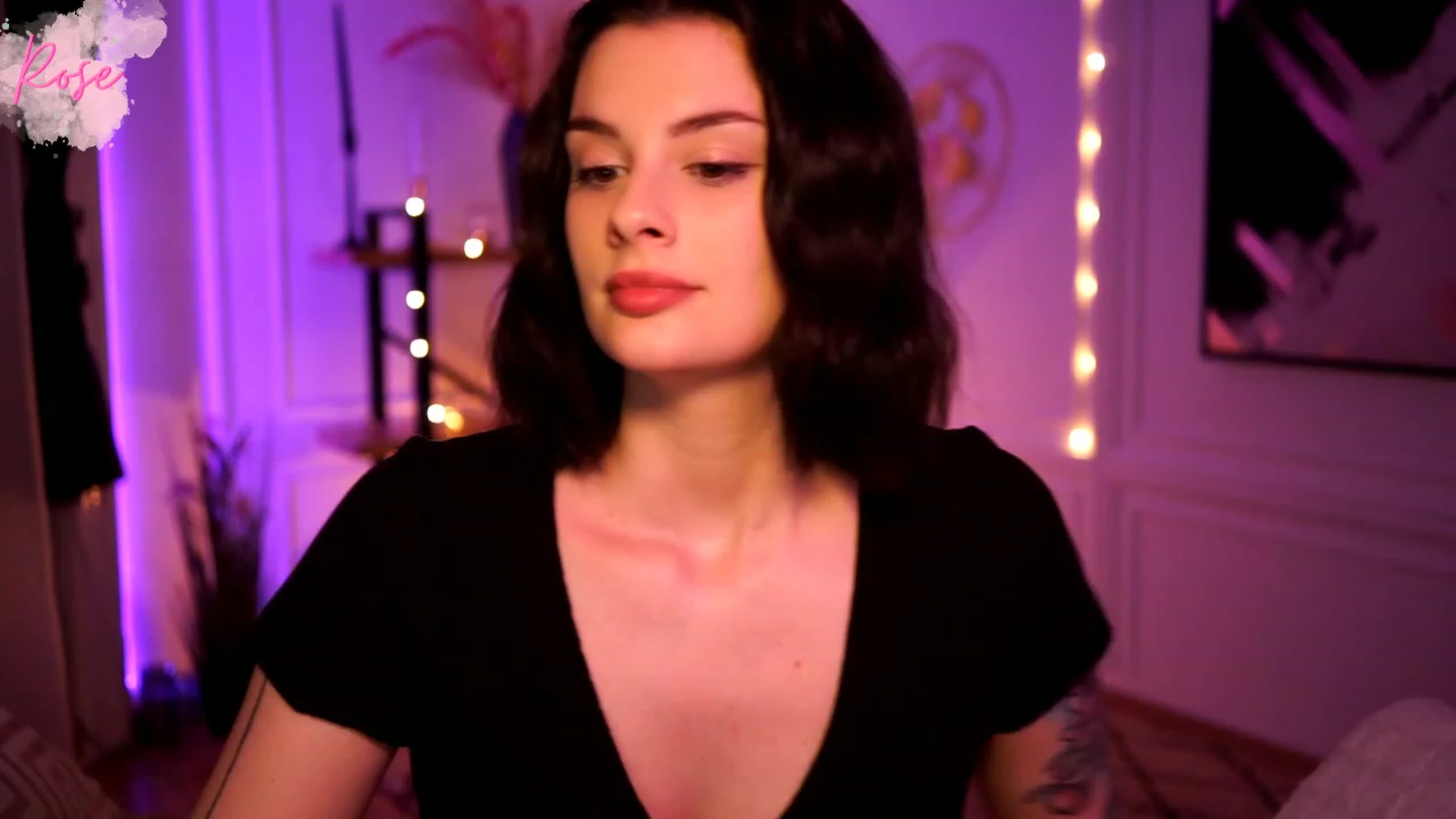 Gallery image thumbnail from lucynutty's myfreecams stream on, 02/04/2023, 16:00 image 11 of 20
