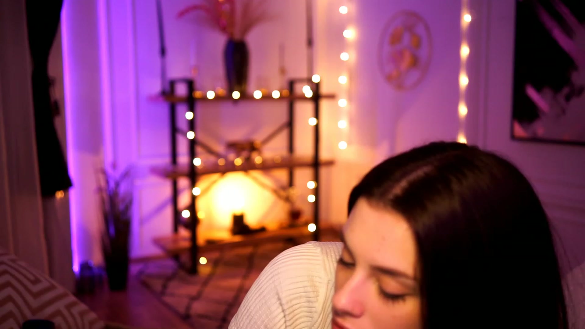 Gallery image thumbnail from lucynutty's myfreecams stream on, 02/10/2023, 18:28 image 20 of 20