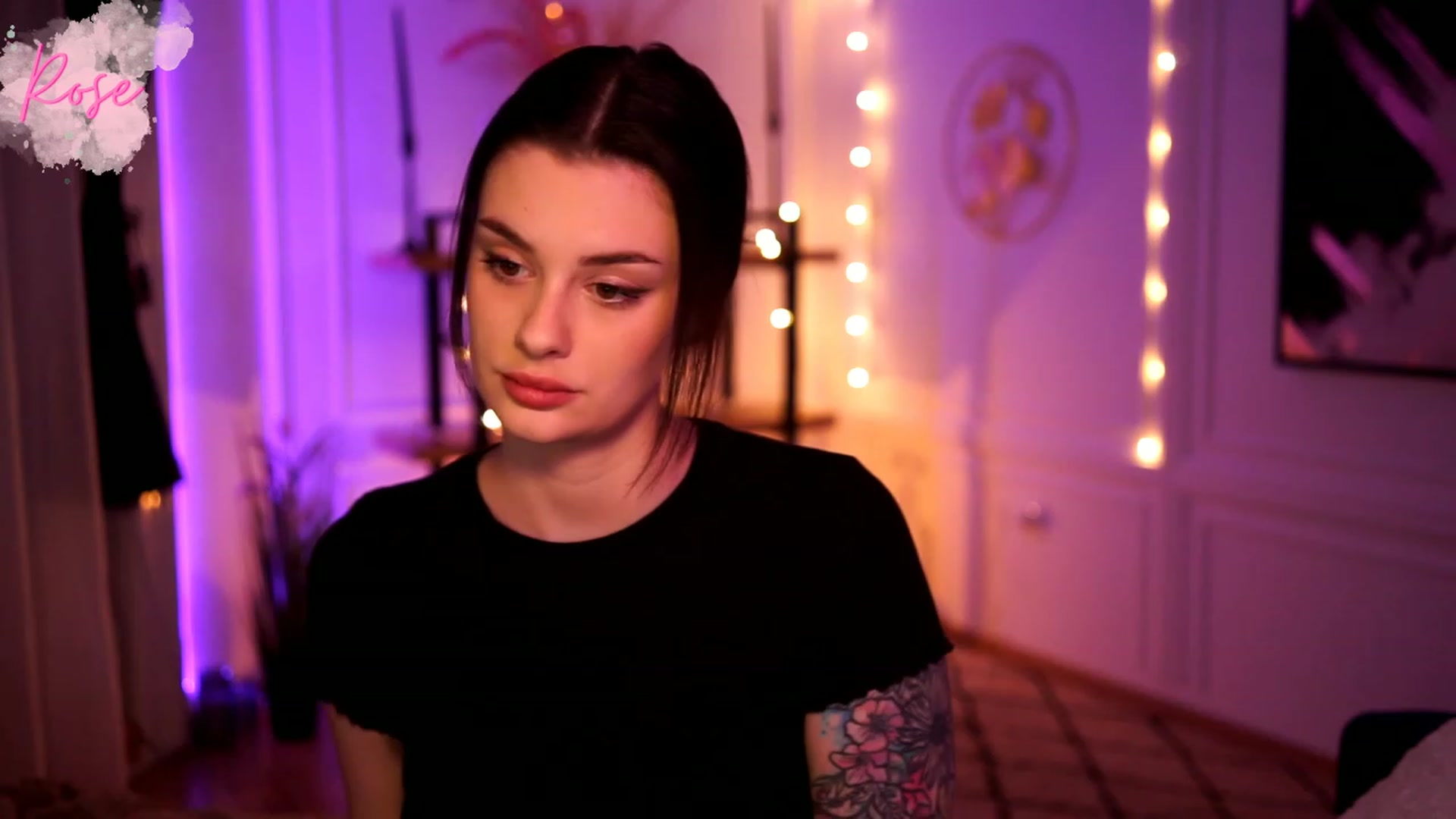 Gallery image thumbnail from lucynutty's myfreecams stream on, 02/11/2023, 14:02 image 2 of 20