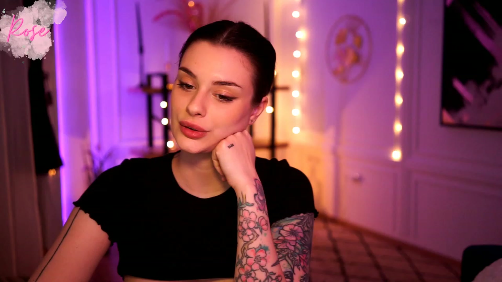 Gallery image thumbnail from lucynutty's myfreecams stream on, 02/11/2023, 15:10 image 3 of 20