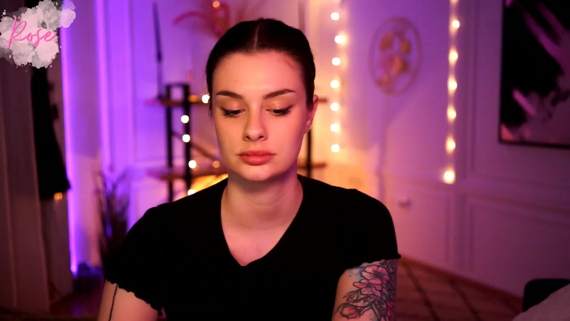 Gallery image thumbnail from lucynutty's myfreecams stream on, 02/11/2023, 16:01 image 14 of 20