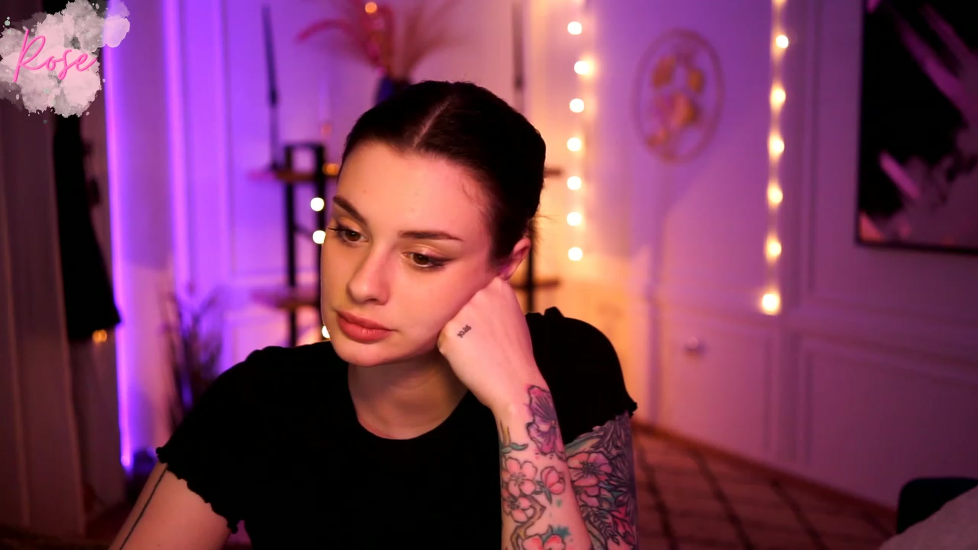 Gallery image thumbnail from lucynutty's myfreecams stream on, 02/11/2023, 16:01 image 11 of 20