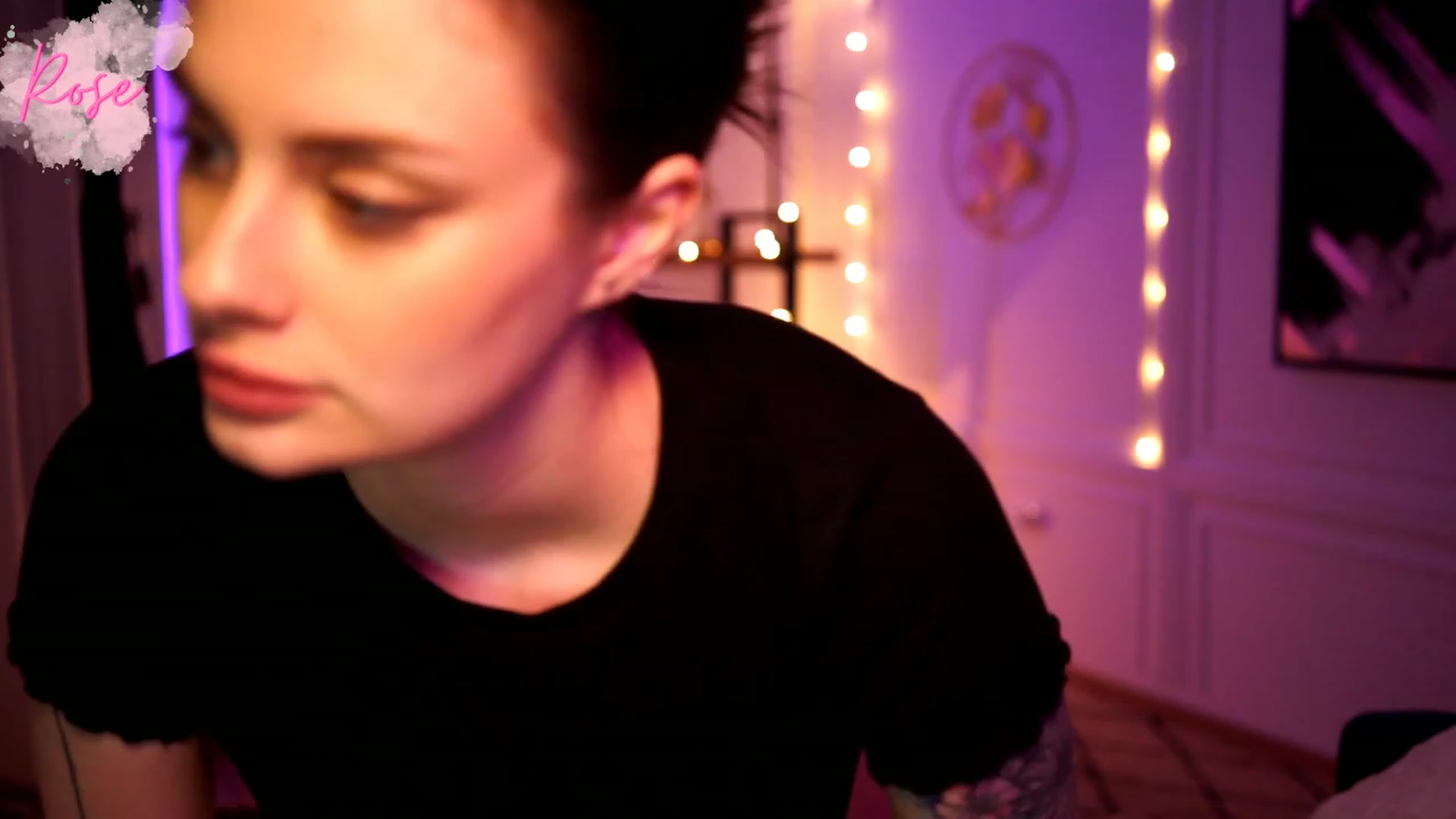 Gallery image thumbnail from lucynutty's myfreecams stream on, 02/11/2023, 16:01 image 7 of 20