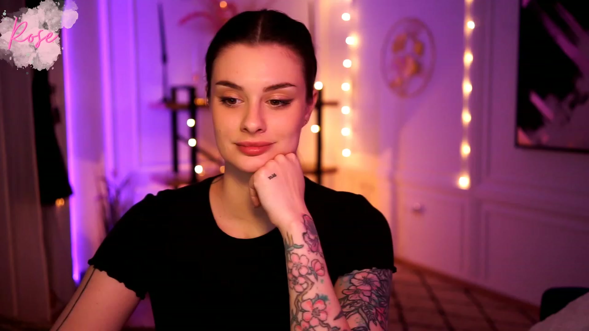 Gallery image thumbnail from lucynutty's myfreecams stream on, 02/11/2023, 16:01 image 18 of 20