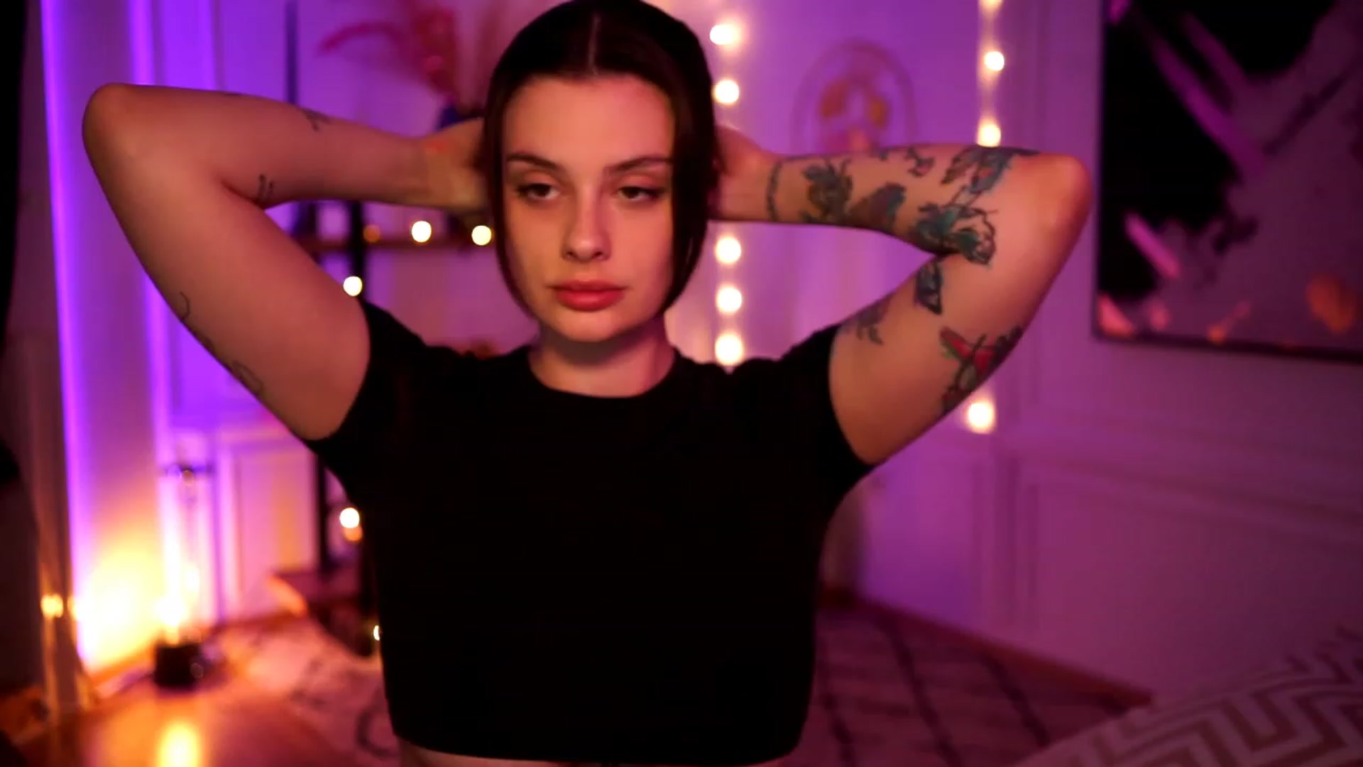 Gallery image thumbnail from lucynutty's myfreecams stream on, 04/13/2023, 13:44 image 2 of 20
